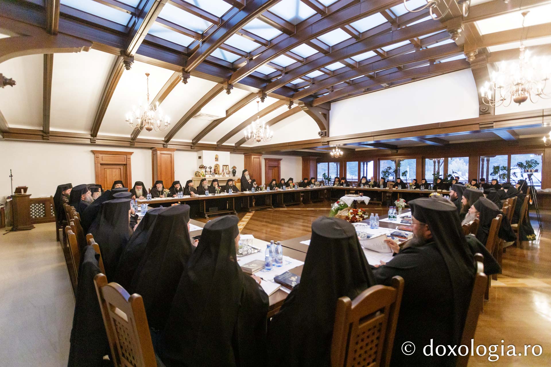 Starețul Efrem Vatopedinul, prezent la Sinaxa monahală a Arhiepiscopiei Iașilor