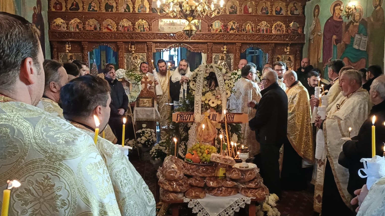 Părintele Ioan Manoliu de la Parohia Drăgușeni -  Botoșani a fost înmormântat