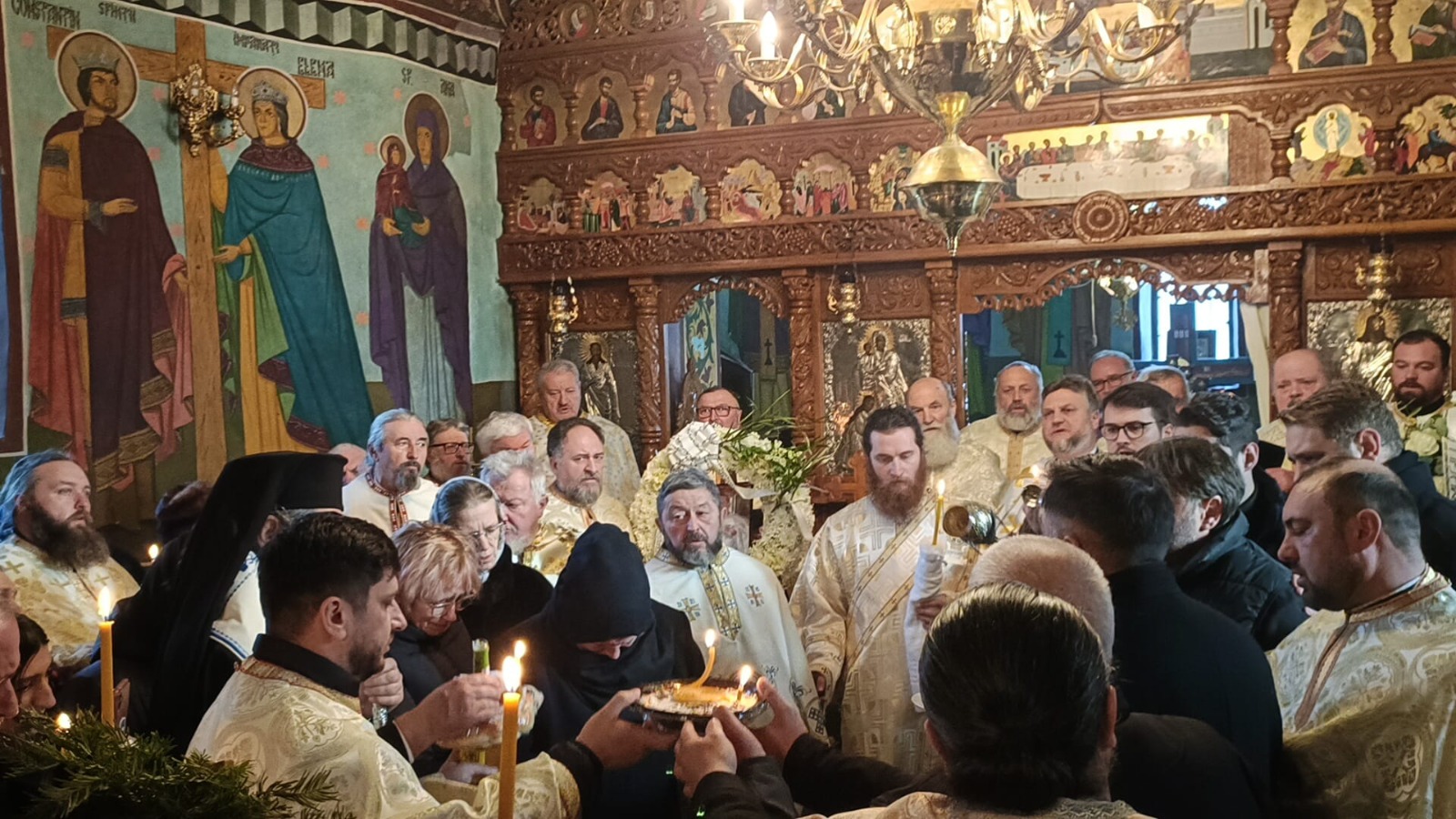 Părintele Ioan Manoliu de la Parohia Drăgușeni -  Botoșani a fost înmormântat