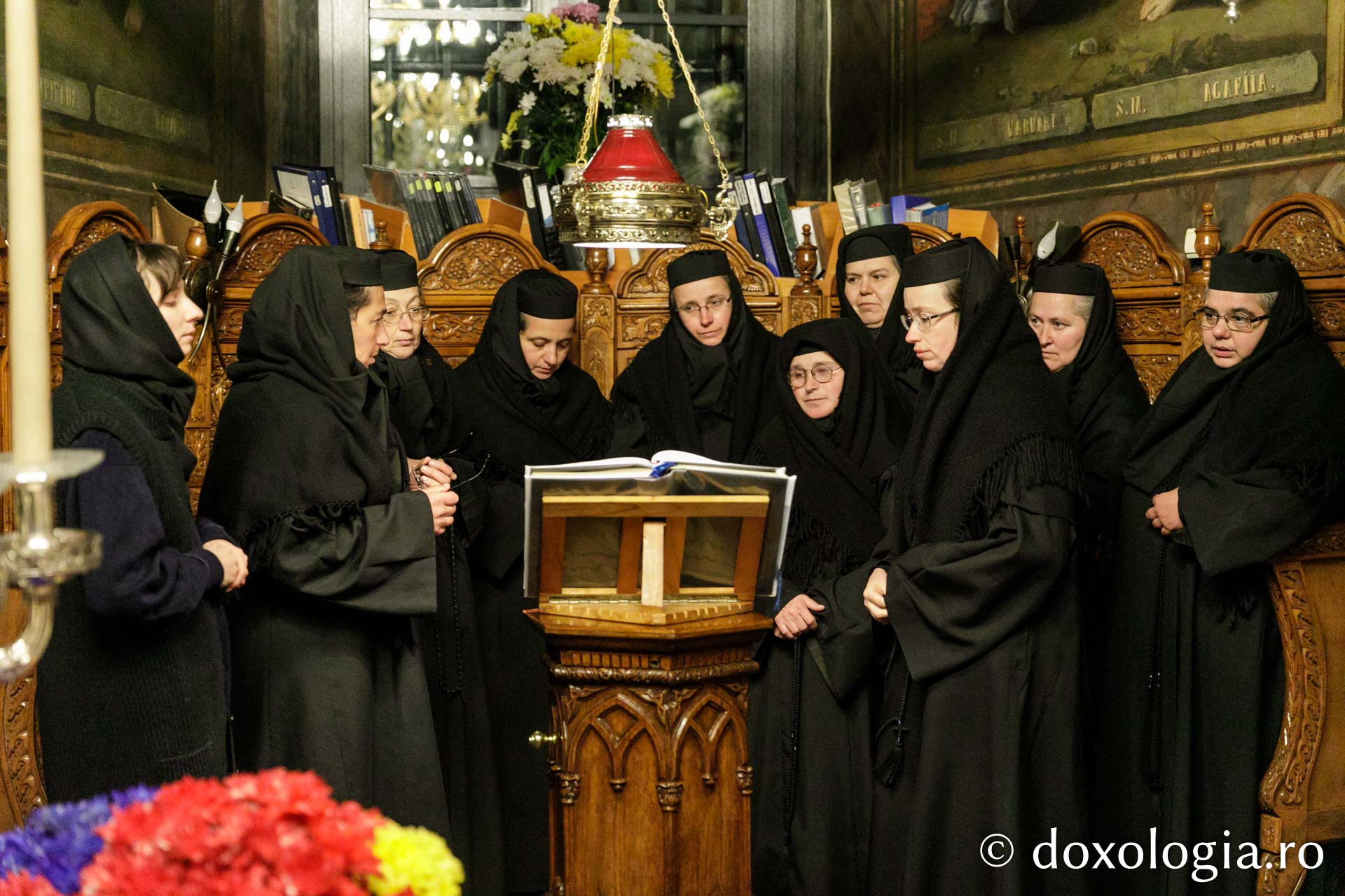 Arhimandritul Efrem Vatopedinul – oaspete la Mănăstirea Agapia / Foto: Pr. Silviu Cluci Arhimandritul Efrem Vatopedinul – oaspete la Mănăstirea Agapia