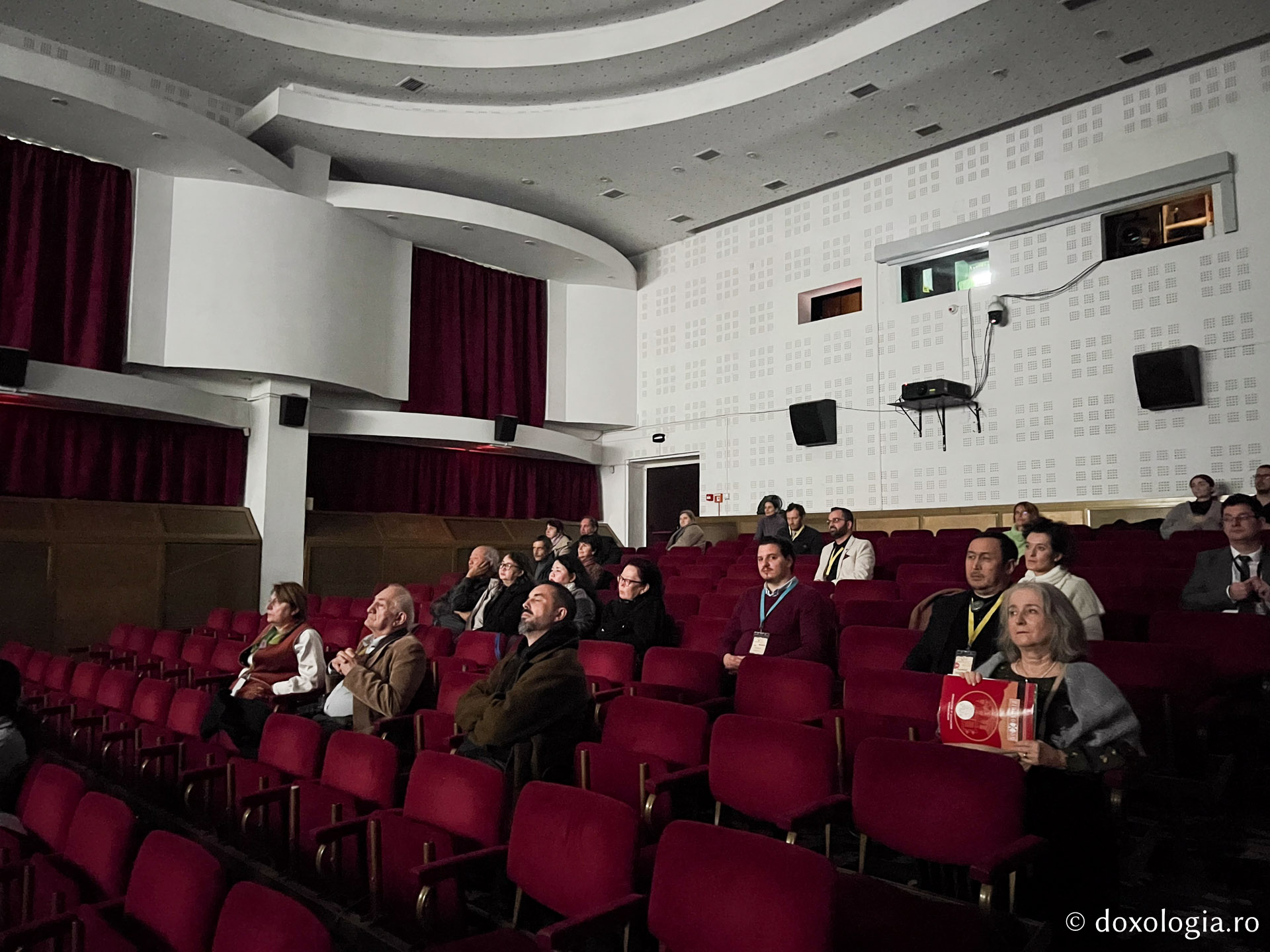 Proiecția filmului artistic Țipătul (Kîrgîzstan), în prezența regizorului Kenzhebek Shaikakov