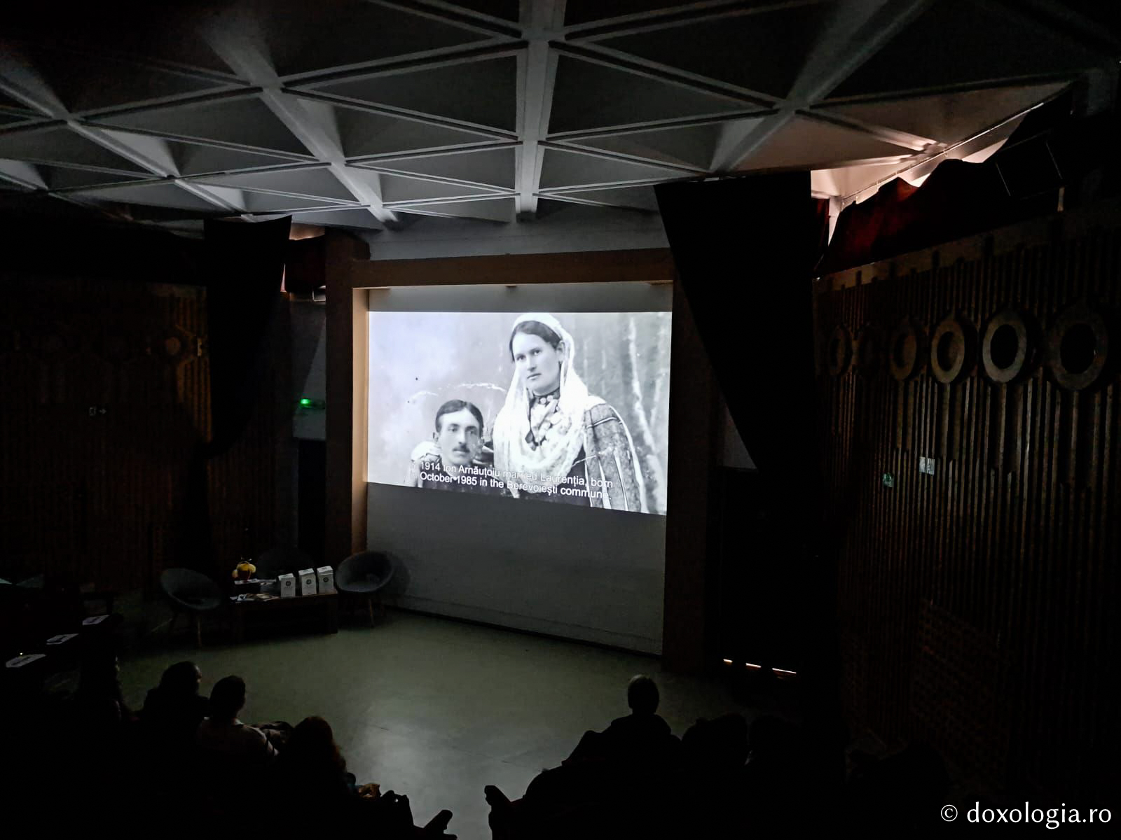 Proiecția filmului documentar Toma Arnăuțoiu (România), în prezența regizoarei Cristina Chirvasie