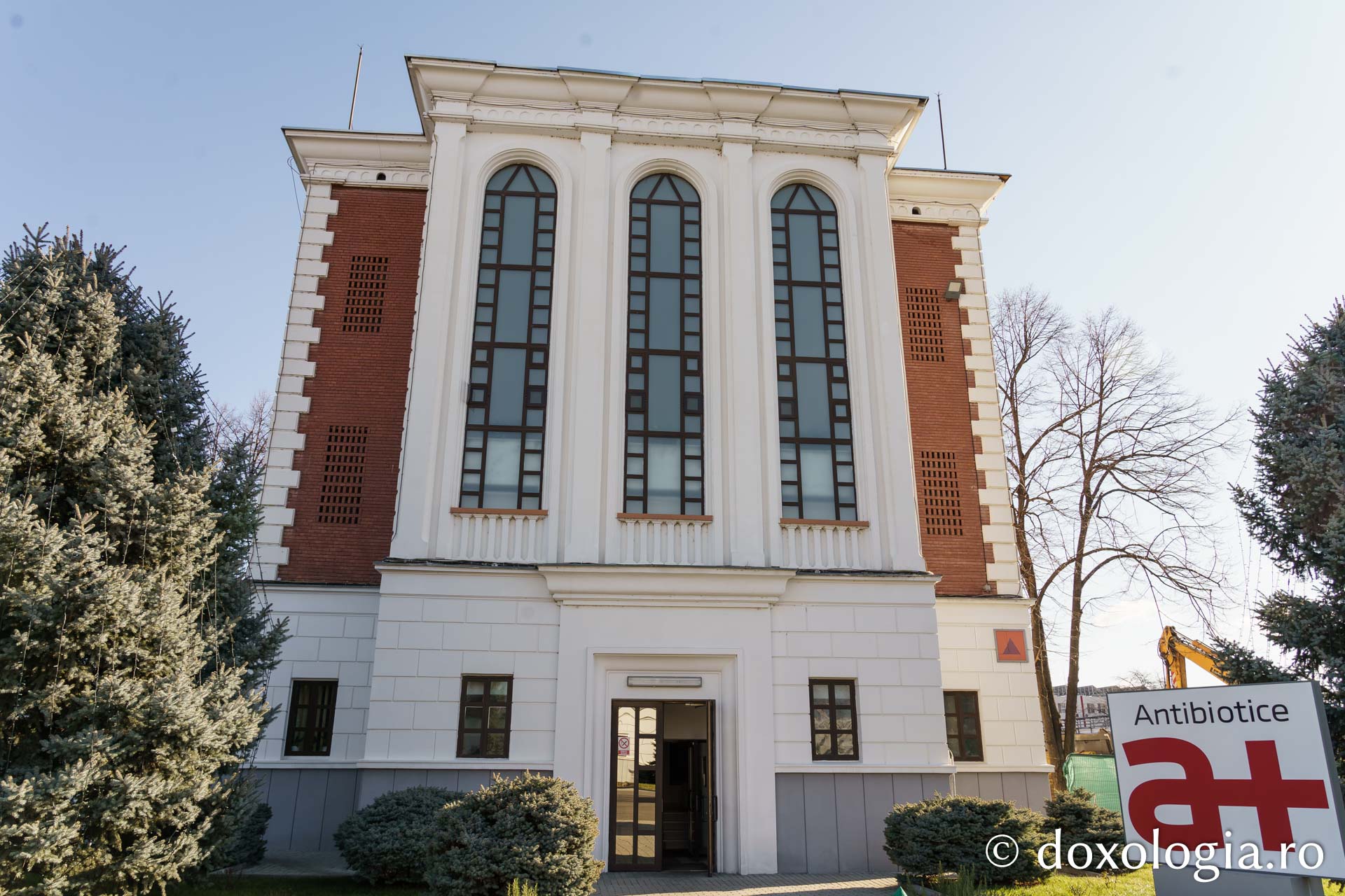 Bucurie și solidaritate la Serbarea de Crăciun organizată de Fundația Antibiotice „Știință și Suflet” / Foto: Mihail Vrăjitoru Bucurie și solidaritate la Serbarea de Crăciun organizată de Fundația Antibiotice „Știință și Suflet”