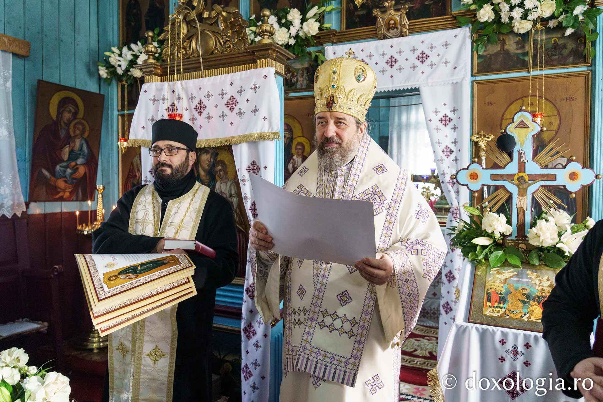 Slujire arhierească în Parohia Rediu - Răuseni