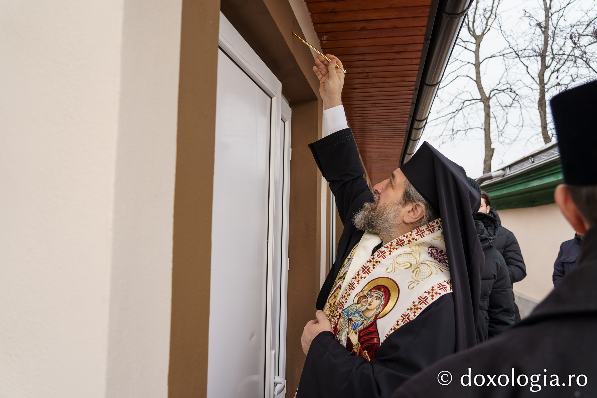 Slujire arhierească în Parohia Rediu - Răuseni