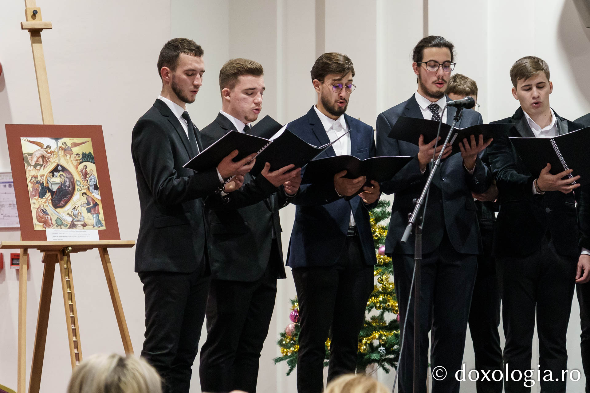 Serbarea de Crăciun a Facultății de Teologie Ortodoxă „Dumitru Stăniloae” din Iași