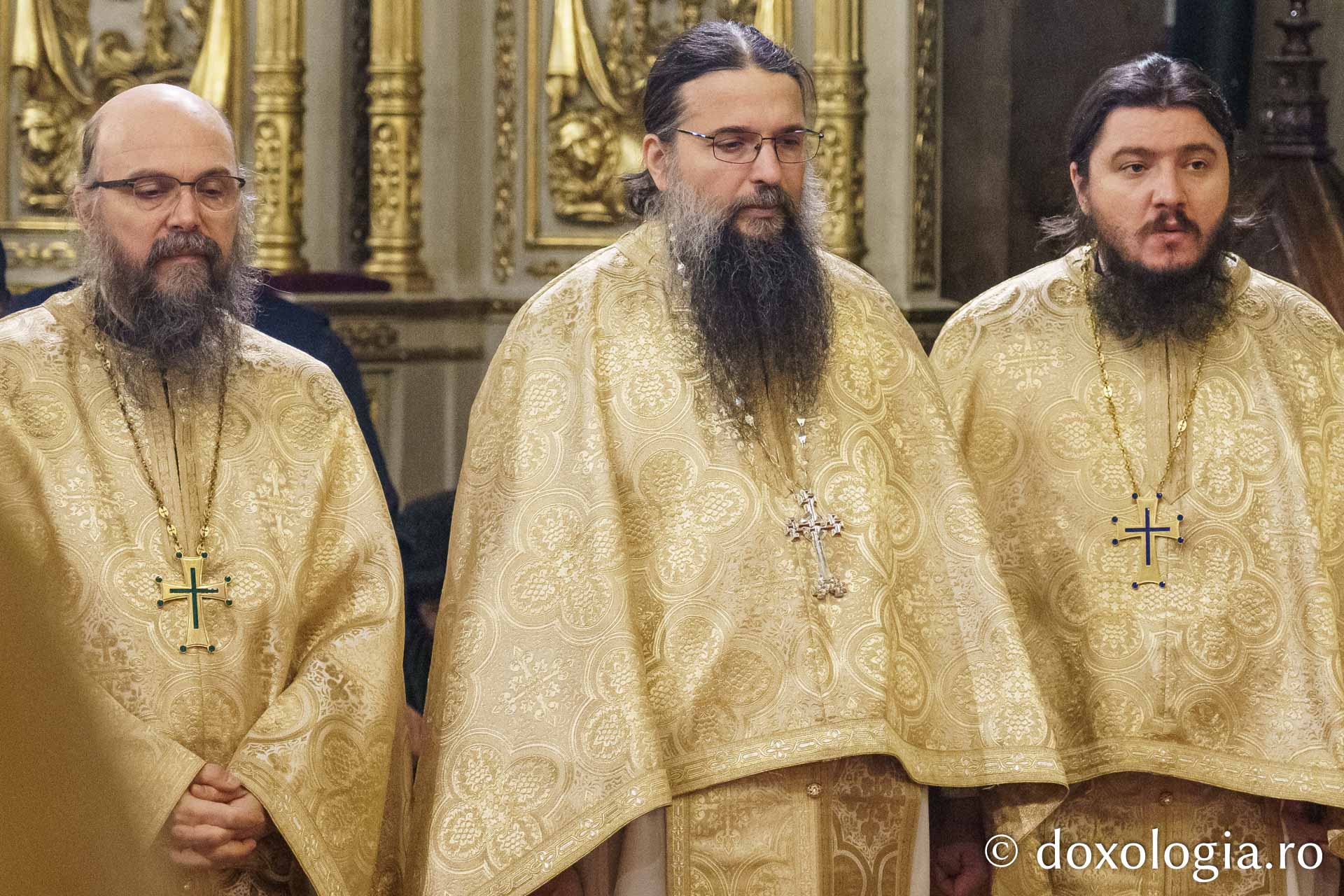 Sărbătoarea Nașterii Domnului a adunat sute de credincioși la Catedrala Mitropolitană din Iași