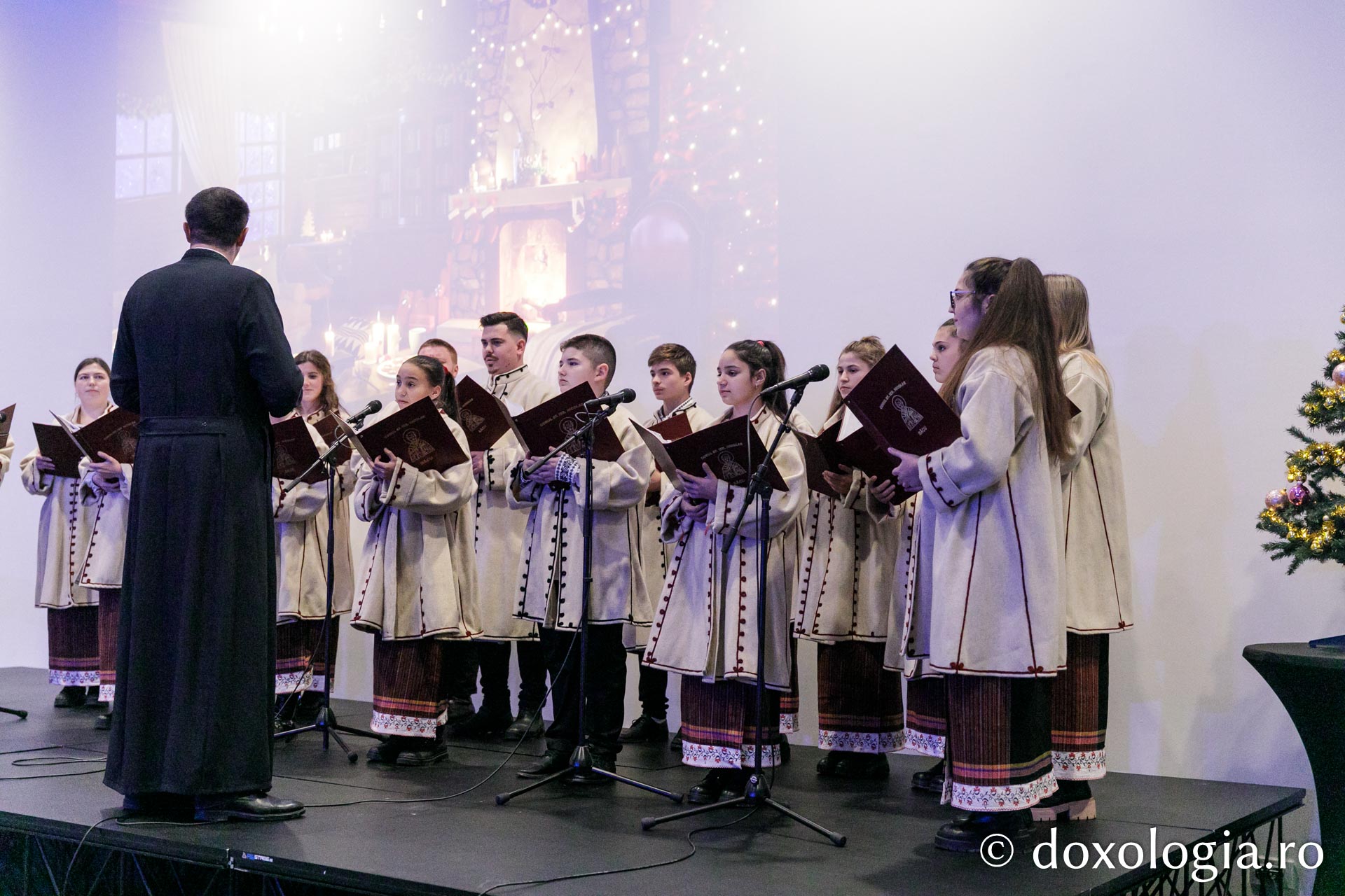 A IX-a ediție a Festivalului „Cântul Păstorilor”