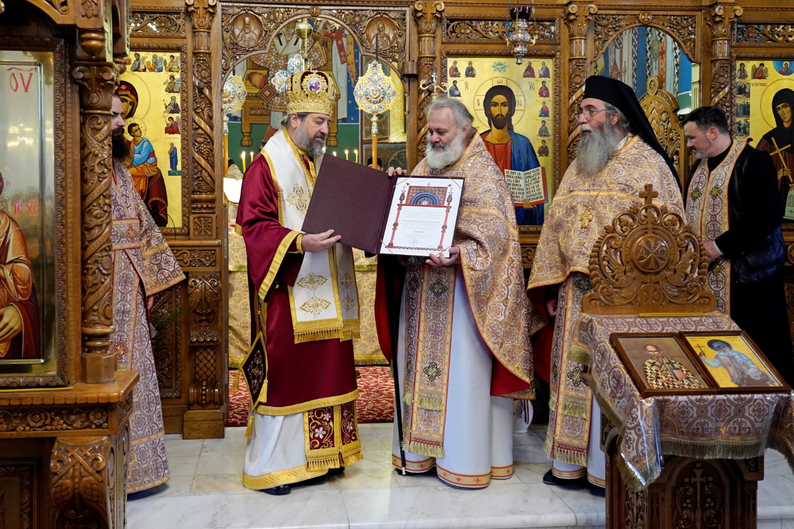 Slujbă pentru cei trei mari duhovnici de la Sihăstria. PS Nichifor Botoșăneanul: „”