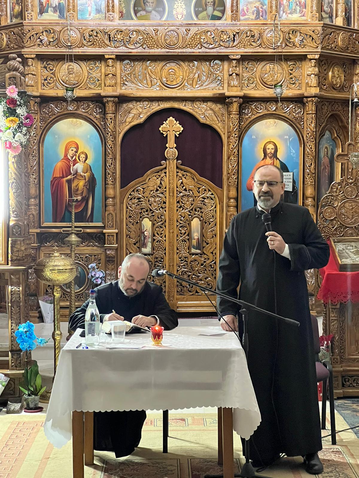 Seară duhovnicească în Protopopiatul Pașcani