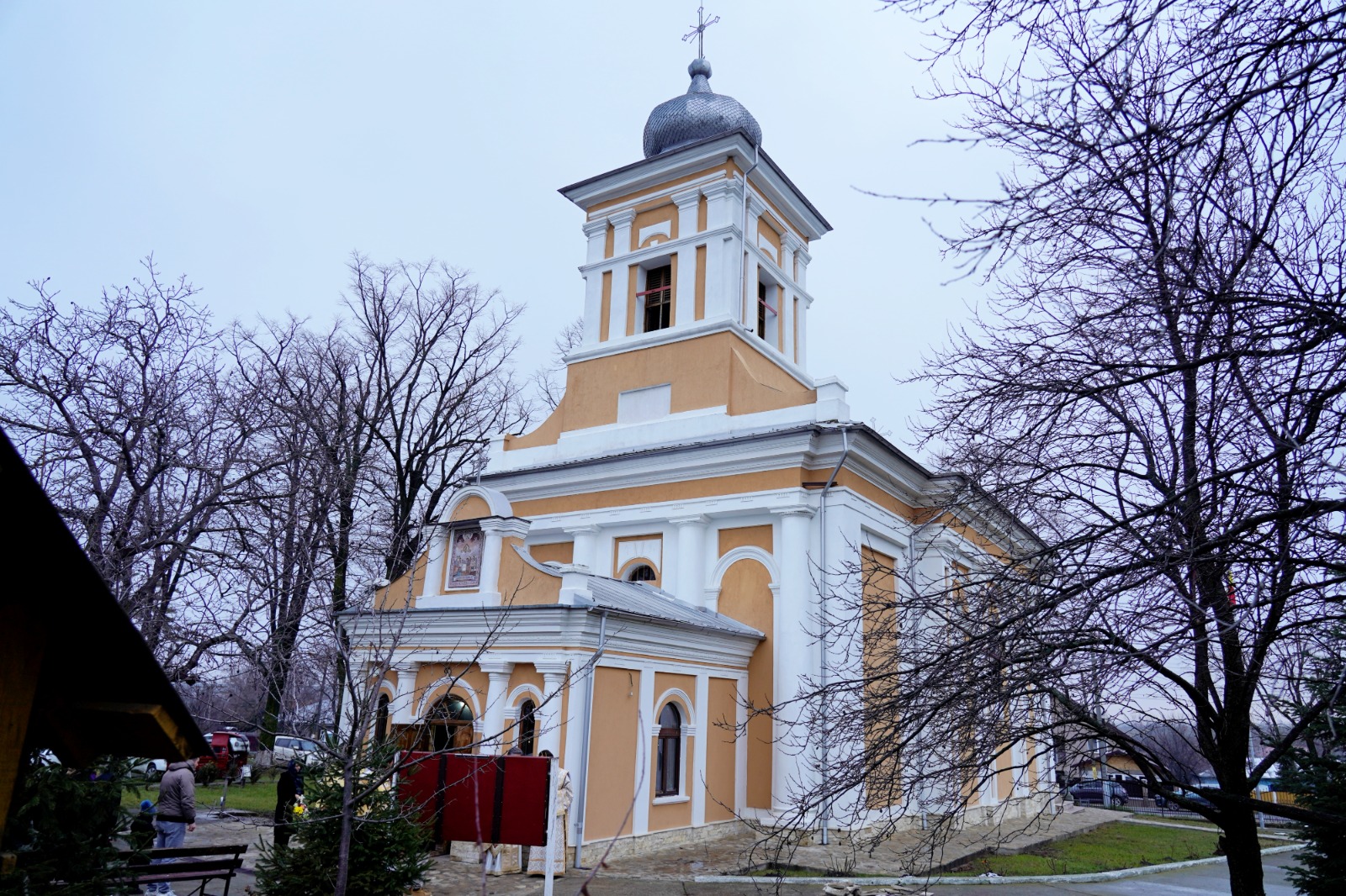 Duminica după Nașterea Domnului, la Parohia Voinești: „Să avem alegerea cea bună, să ne bucurăm de Domnul”