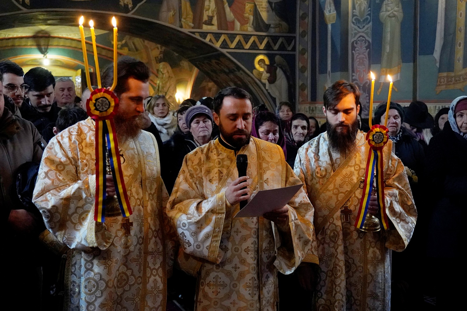 Duminica după Nașterea Domnului, la Parohia Voinești: „Să avem alegerea cea bună, să ne bucurăm de Domnul”