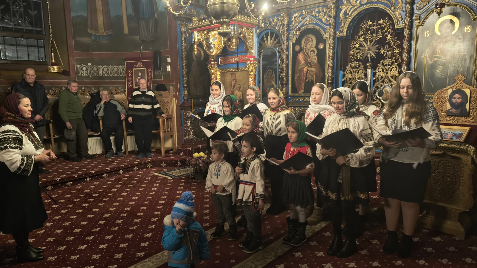 Seară duhovnicească la Parohia „Sfânta Treime” din Tansa