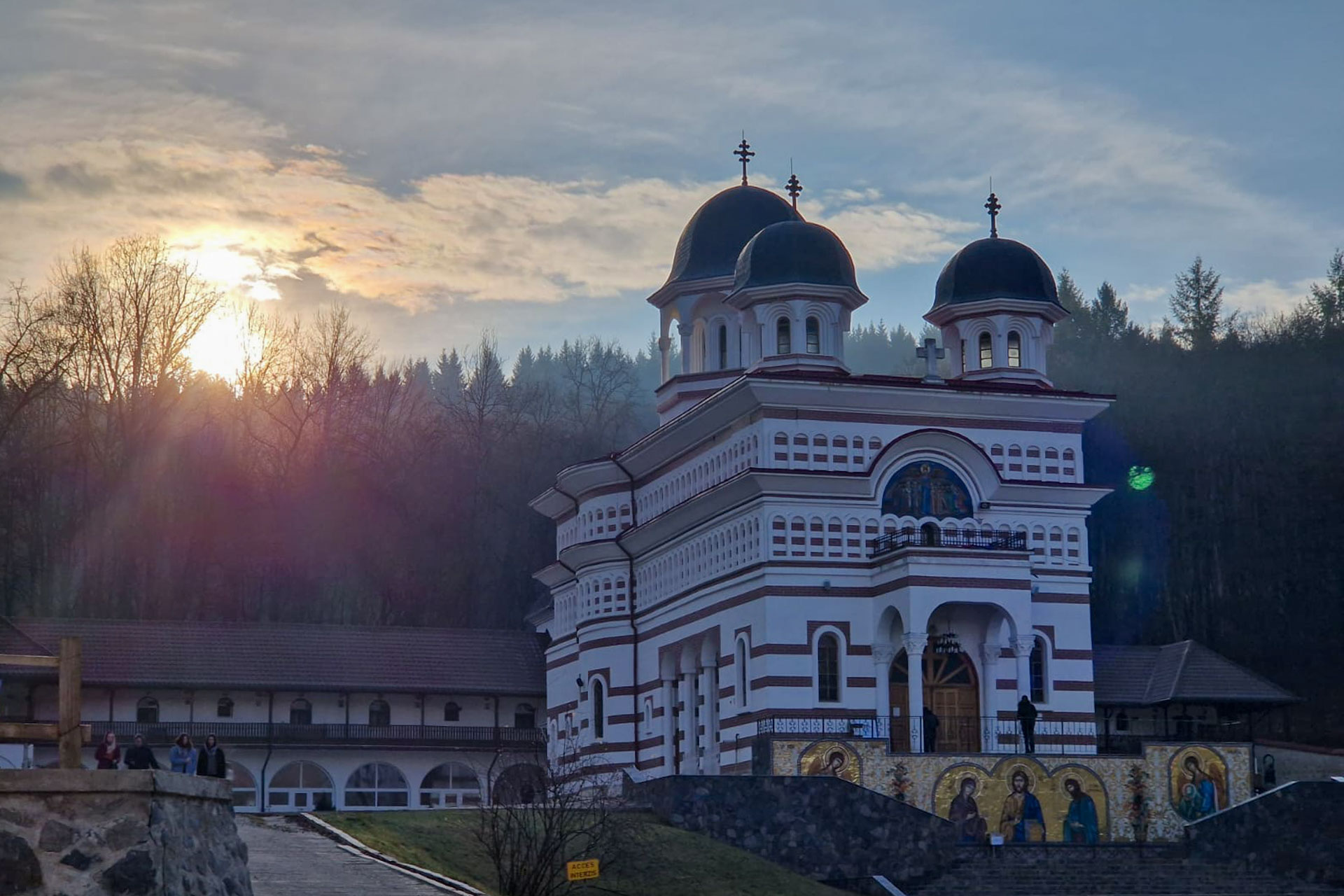 Studenții Facultății de Teologie din Iași, în pelerinaj dedicat mărturisitorilor credinței