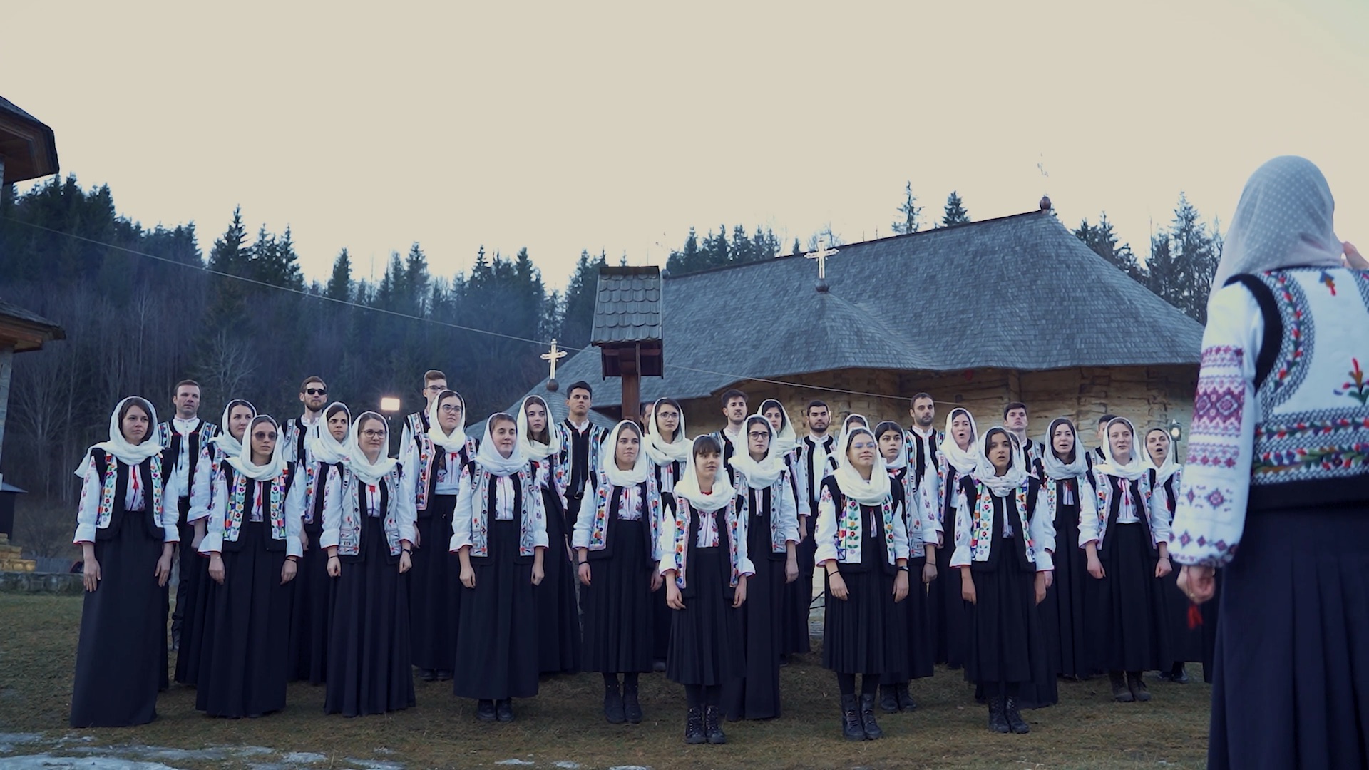 (Video) Leagănul lui Iisus | Colind (Video) Leagănul lui Iisus | Colind