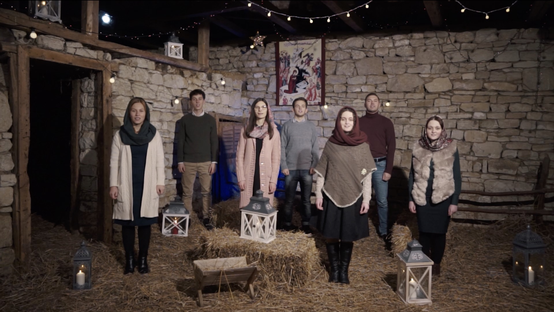 (Video) Minunată-i noaptea sfântă | Colind (Video) Minunată-i noaptea sfântă | Colind