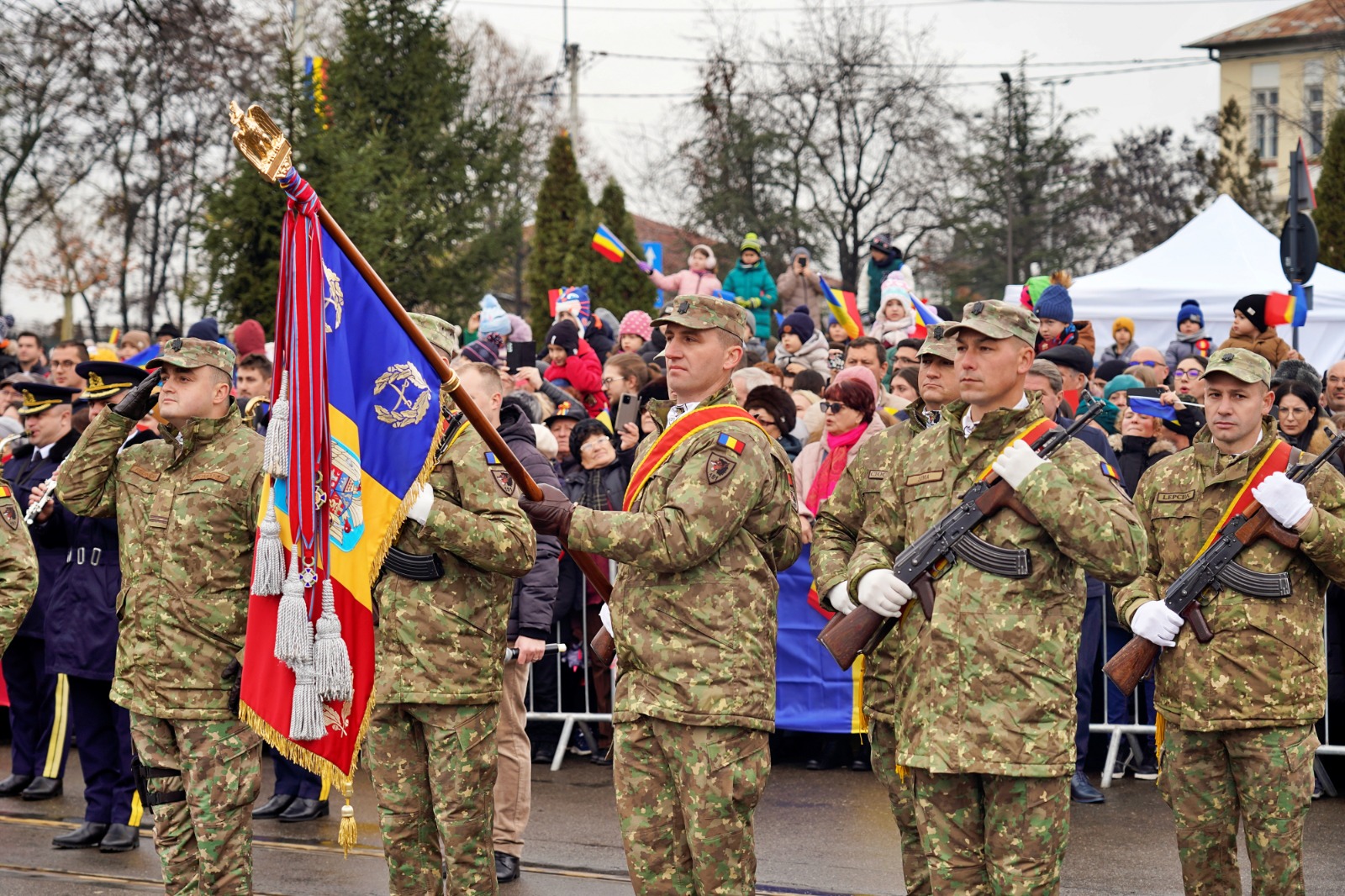 Ziua României, la Iași: „În unire să rămânem, în unire să mulțumim, în unire să înmulțim faptele cele bune”