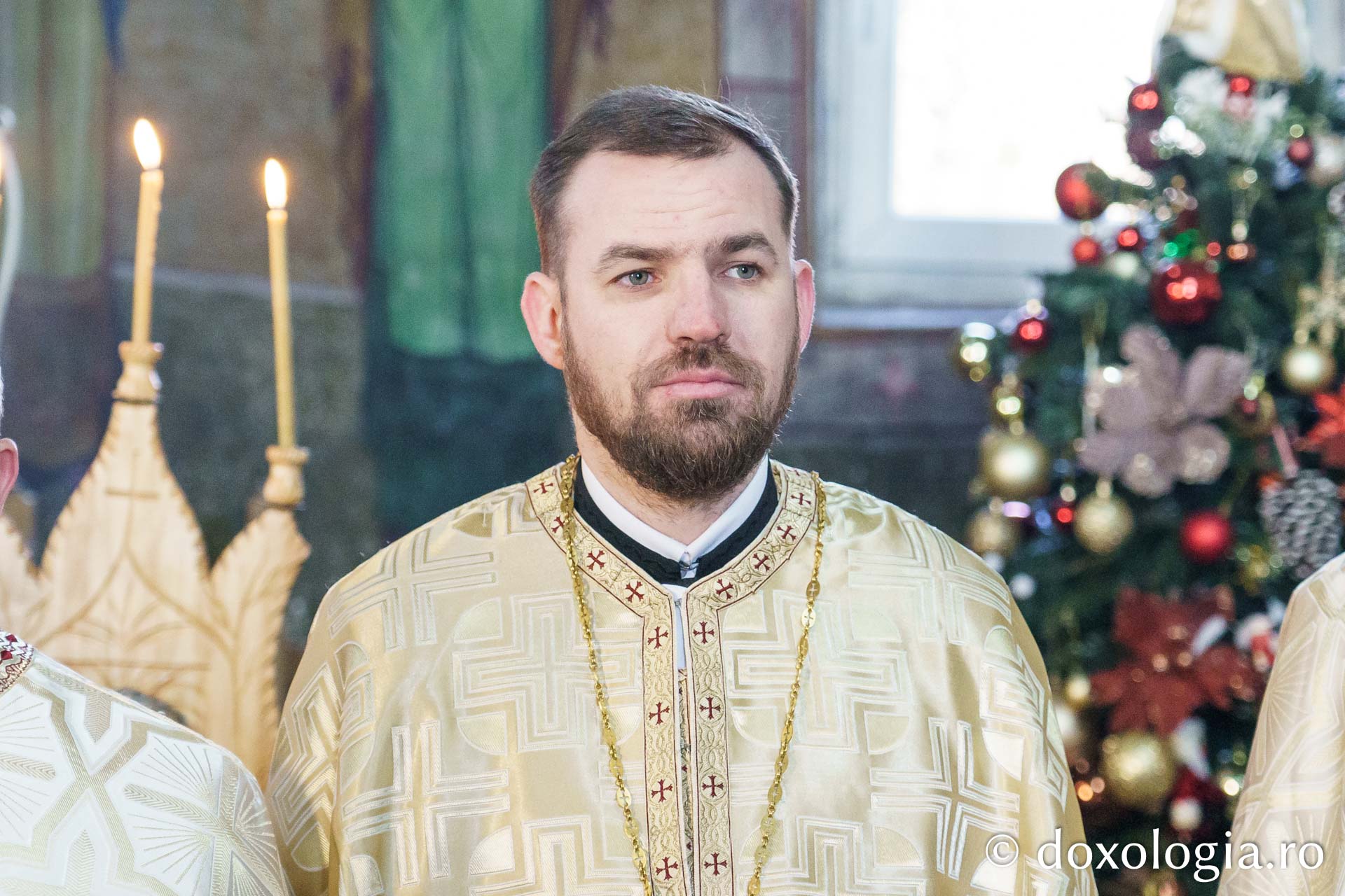 Credincioșii din Parohia Bahluiu, în rugăciune alături de Preasfințitul Nichifor Botoșăneanul