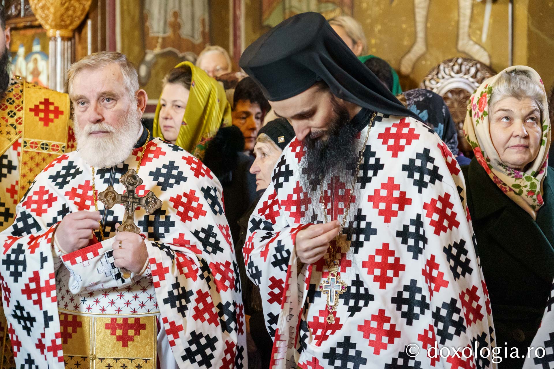 Credincioșii ieșeni s-au rugat alături de PS Nichifor Botoșăneanul la hramul Mănăstirii Copou