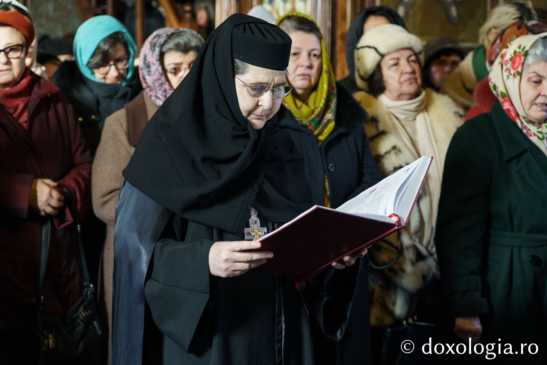 Credincioșii ieșeni s-au rugat alături de PS Nichifor Botoșăneanul la hramul Mănăstirii Copou