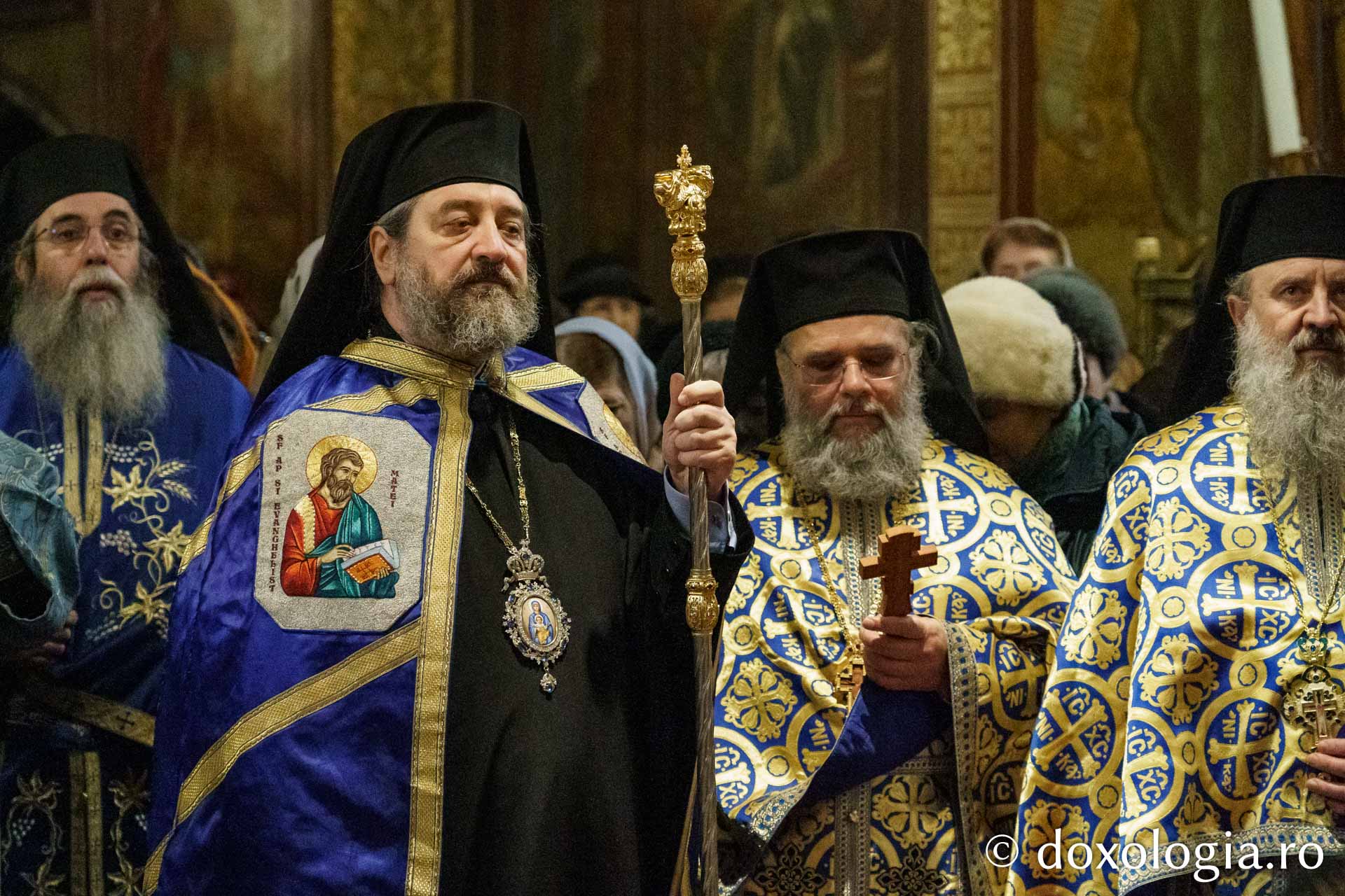 Credincioșii ieșeni s-au rugat împreună cu PS Nichifor Botoșăneanul la hramul Mănăstirii „Sfinții Trei Ierarhi” din Iași