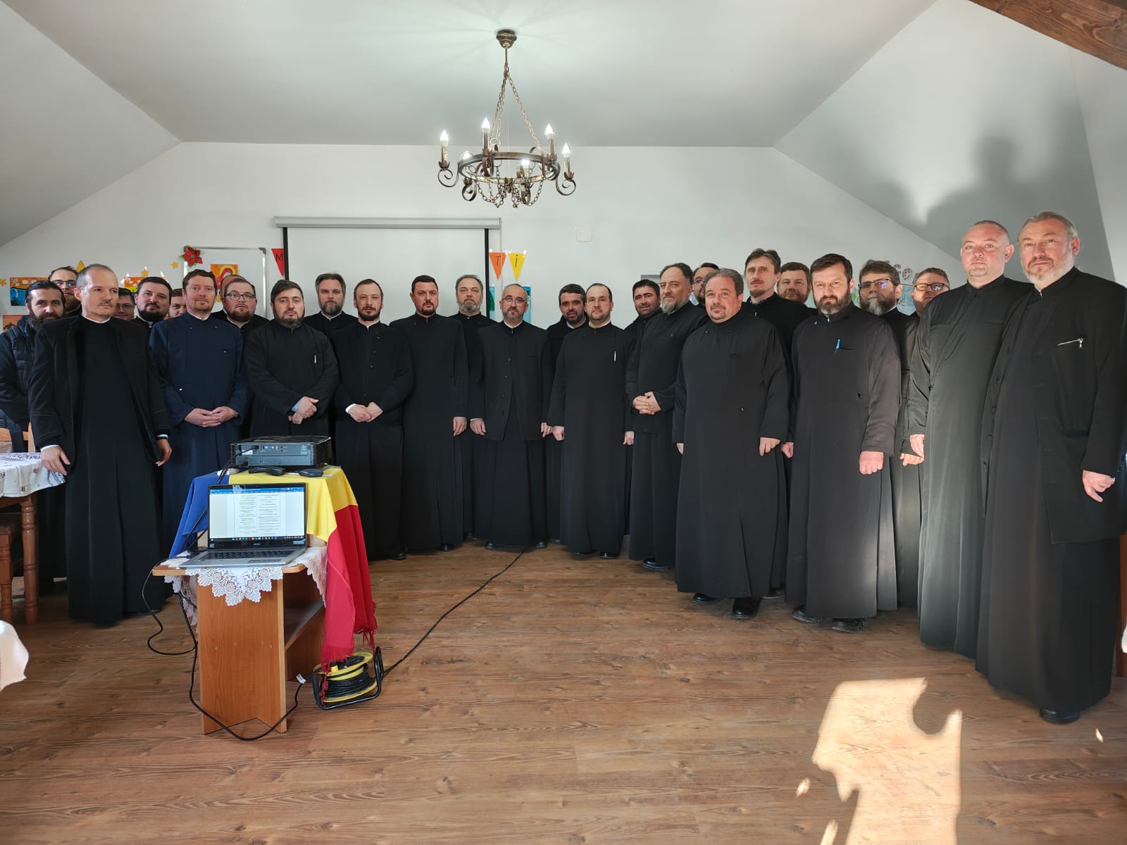 Atelier catehetic în Protopopiatul Dorohoi pentru clericii care vor participa la Concursul Național Catehetic 2025