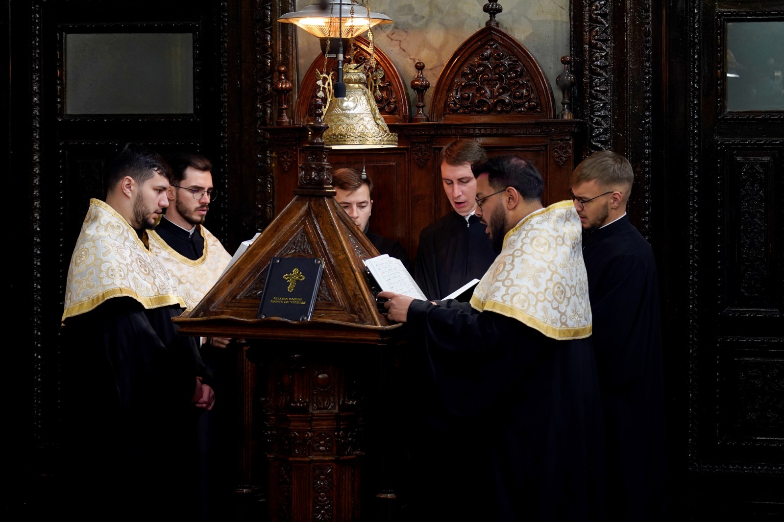 Binecuvântare și recunoștință la început de an: „Să fim învățați de cuvinte învățate de la Duhul Sfânt”