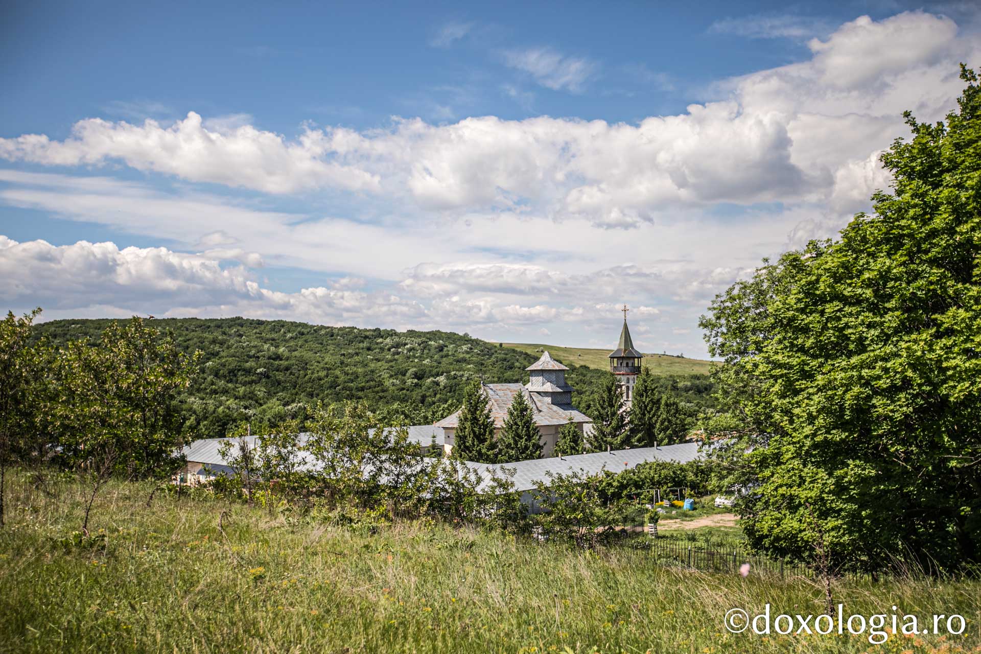 Mănăstirea Grăjdeni – Vaslui