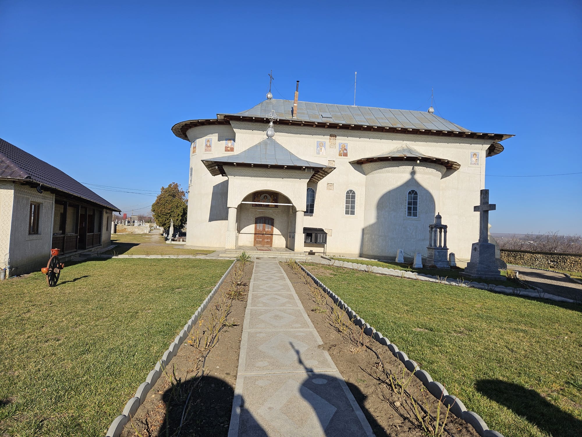 Comunicat demarare proiect – Consolidare, restaurare și reintroducere în circuitul turistic a monumentelor istorice: Biserica „Sfinții Voievozi”, turnul clopotniță și zidul de incintă din comuna Ceplenița, județul Iași