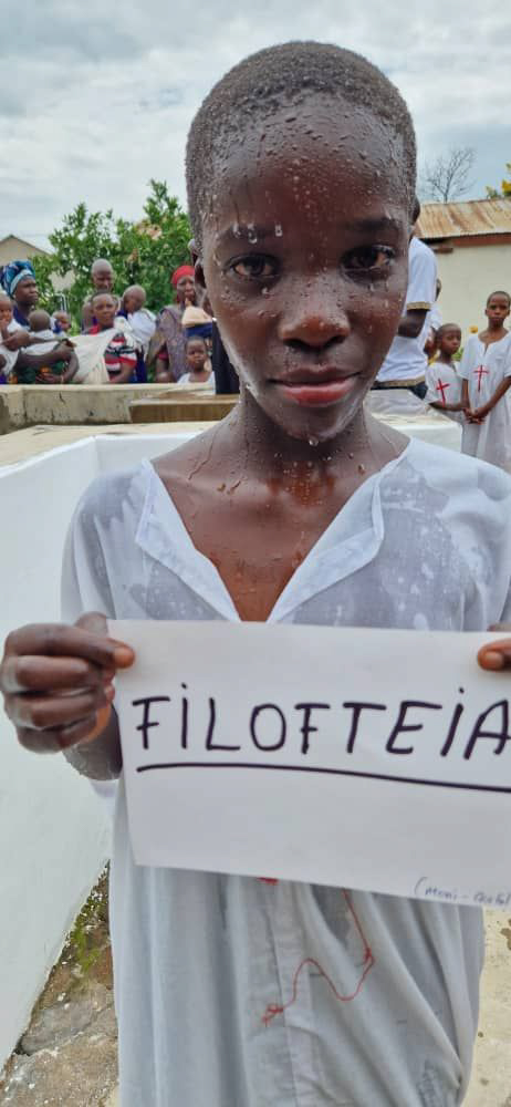 54 de botezuri în cadrul Centrului Misionar din Kidamali