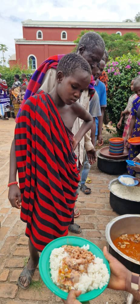 54 de botezuri în cadrul Centrului Misionar din Kidamali