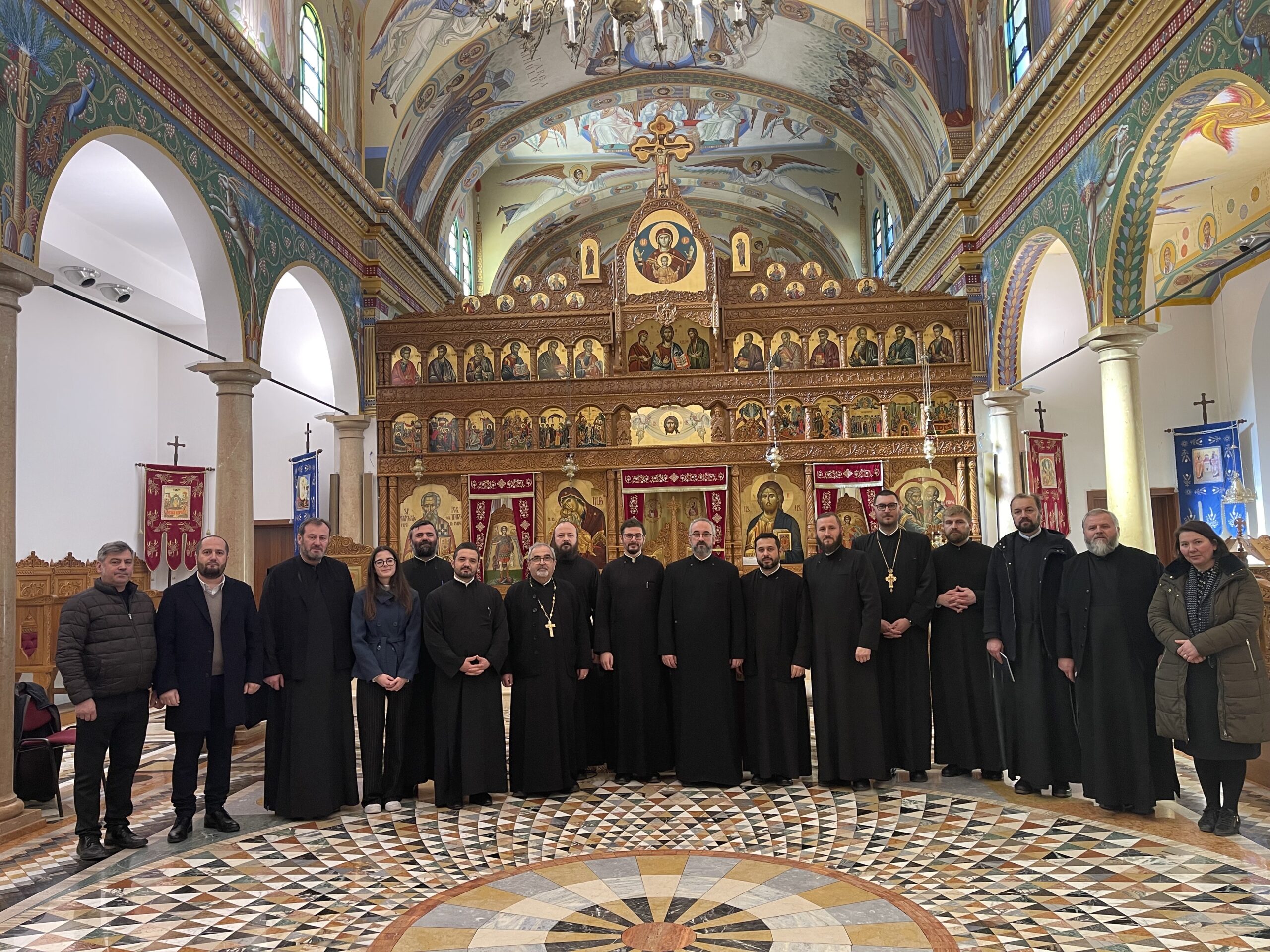 Clericii din Italia participă în aceste zile la un atelier dedicat catehizării adulților