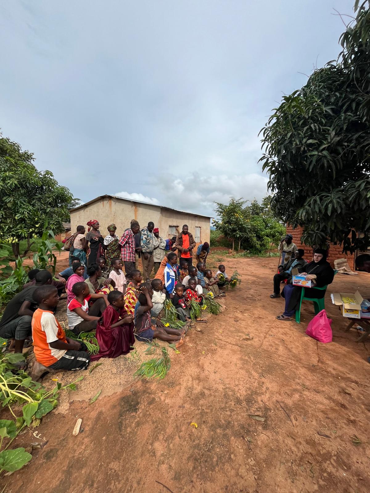 Cătunul Mbumi din Tanzania - locul în care bucuria a luat locul sărăciei Cătunul Mbumi din Tanzania - satul în care bucuria a luat locul sărăciei