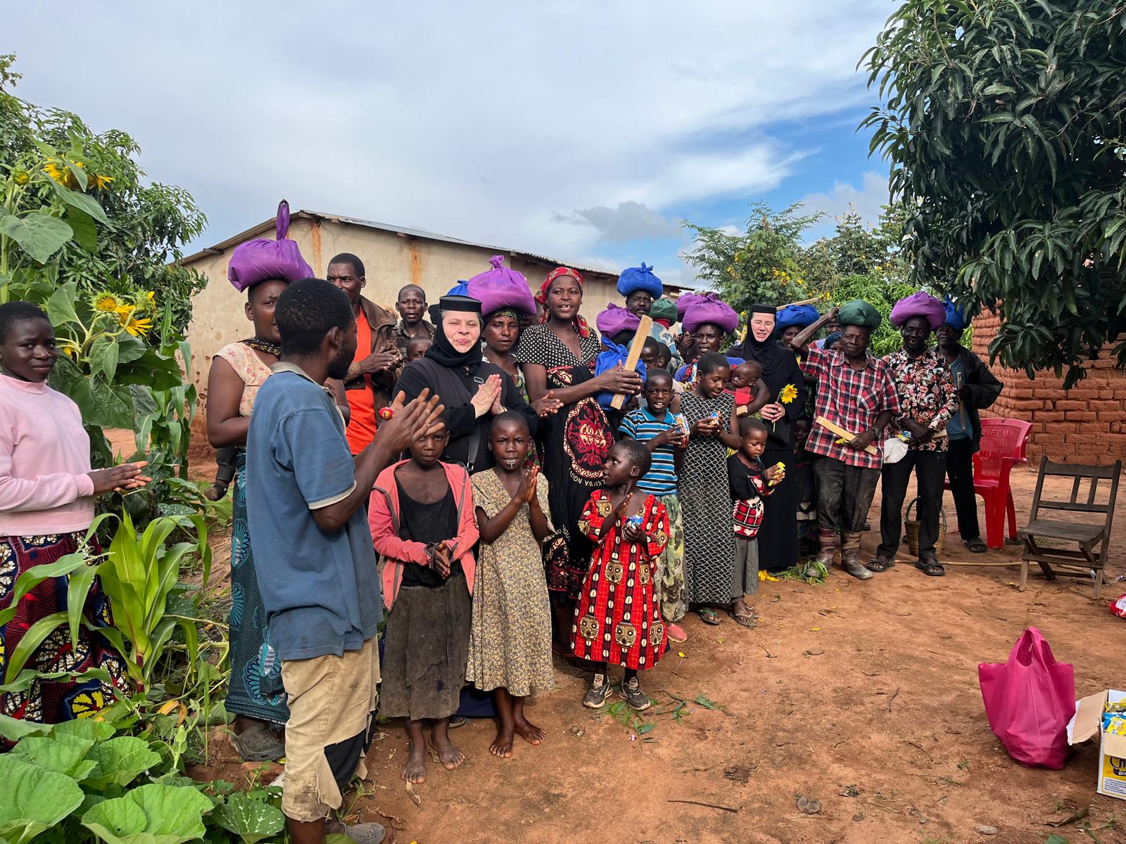 Cătunul Mbumi din Tanzania - satul în care bucuria a luat locul sărăciei Cătunul Mbumi din Tanzania - satul în care bucuria a luat locul sărăciei