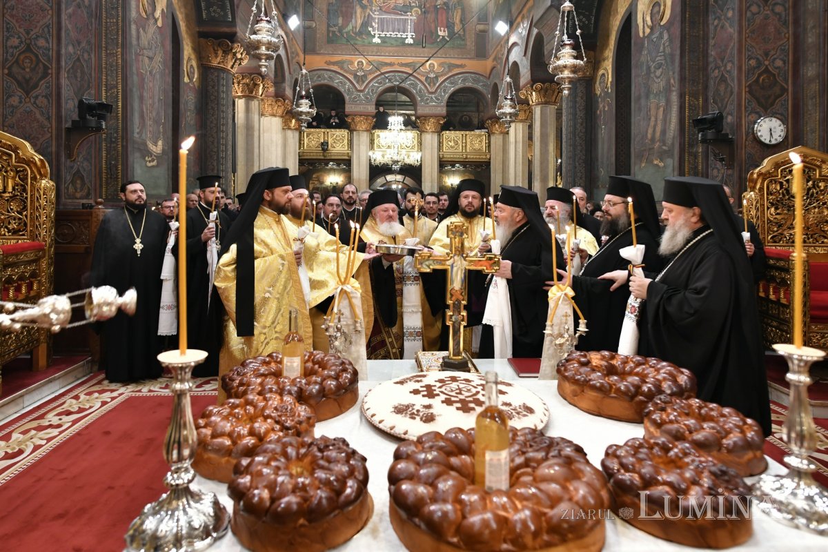 Ultimul Parastas pentru sfinții români:  „Adevărați stâlpi ai Bisericii și neamului în vreme de mare primejdie”