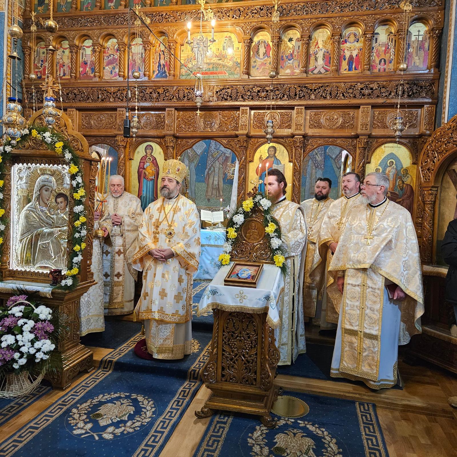 Biserica „Adormirea Maicii Domnului” din Târgu Neamț are un nou paroh