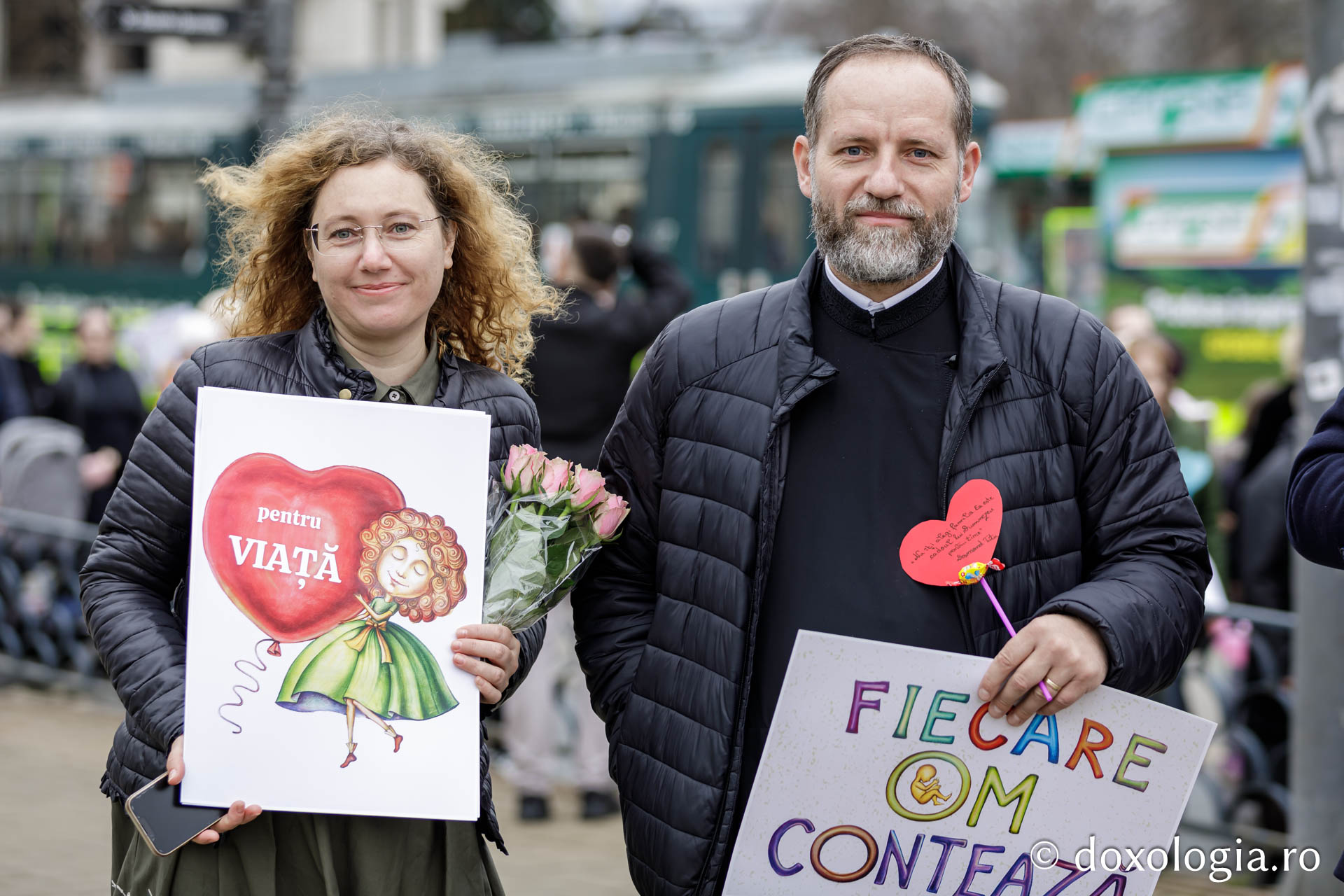 „Marșul pentru viață” de la Iași a adunat aproximativ 3.500 de participanți