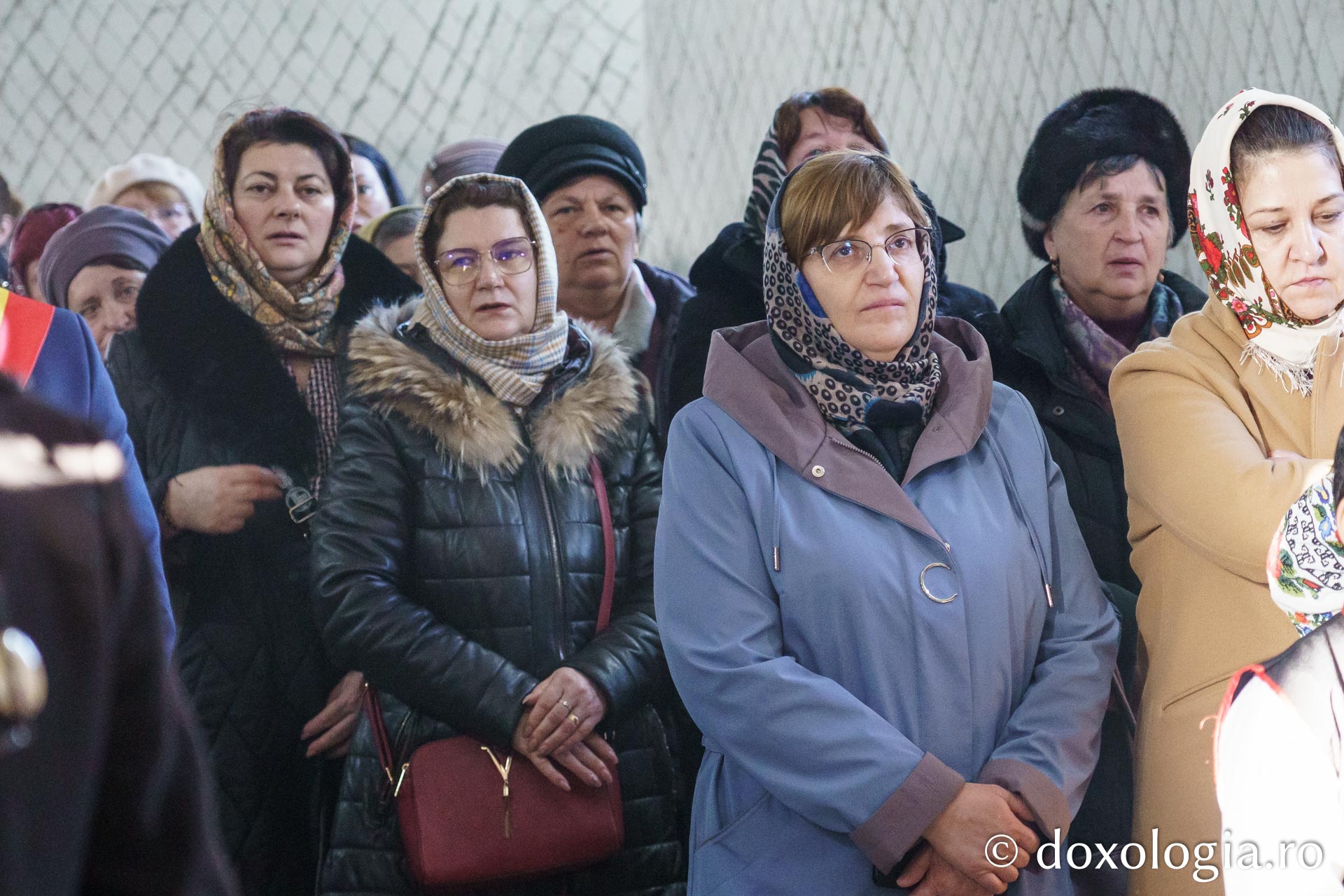 Binecuvântare arhierească la Parohia Boiștea: IPS Teofan a săvârșit Sfânta Liturghie și a sfințit noul ansamblu parohial