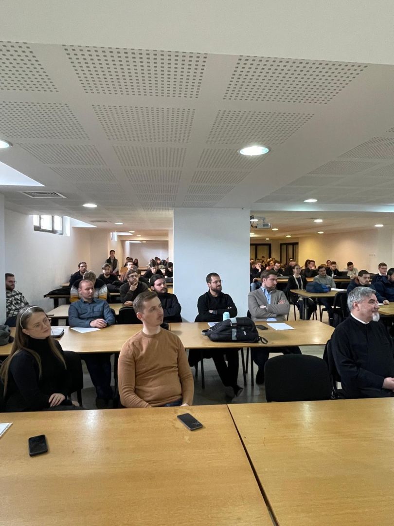 Sfinții Cuvioși Cleopa și Paisie, evocați într-o nouă întâlnire a Cercului de Spiritualitate al Facultății de Teologie Ortodoxă din Iași / Foto: Ionuț Vieru / Mihail Negru