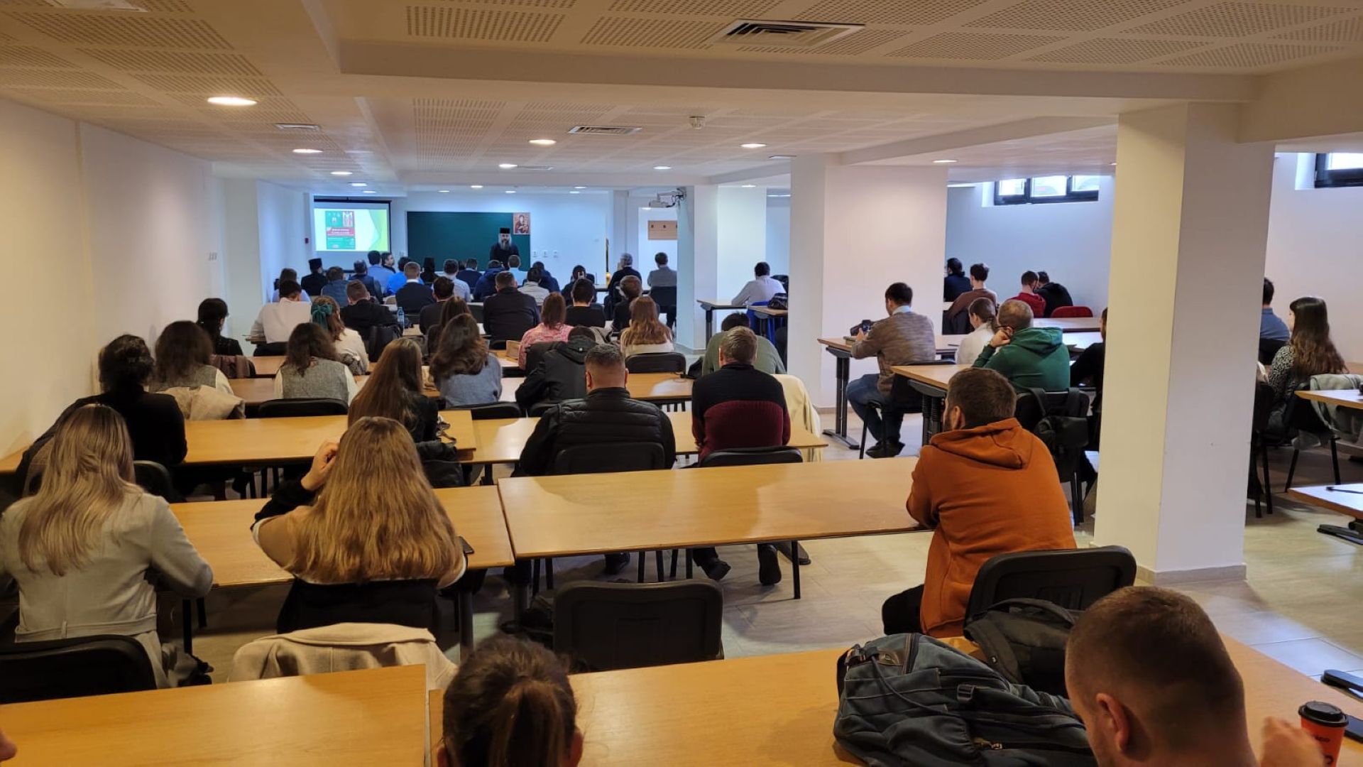 Sfinții Cuvioși Cleopa și Paisie, evocați într-o nouă întâlnire a Cercului de Spiritualitate al Facultății de Teologie Ortodoxă din Iași / Foto: Ionuț Vieru / Mihail Negru