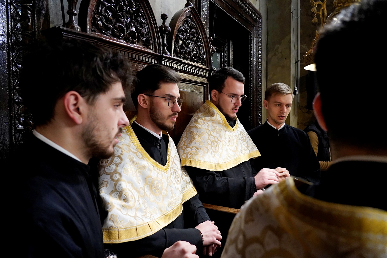 Duminica Ortodoxiei la Catedrala Mitropolitană din Iași psalți la strană