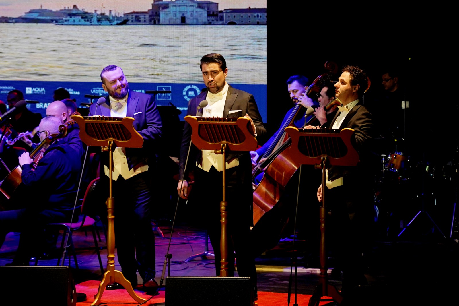 În premieră la Iași, Arhiepiscopia Iașilor în parteneriat cu Asociația „Life Call” din București organizează prima ediție a spectacolului caritabil „Gala Bunei Vestiri”