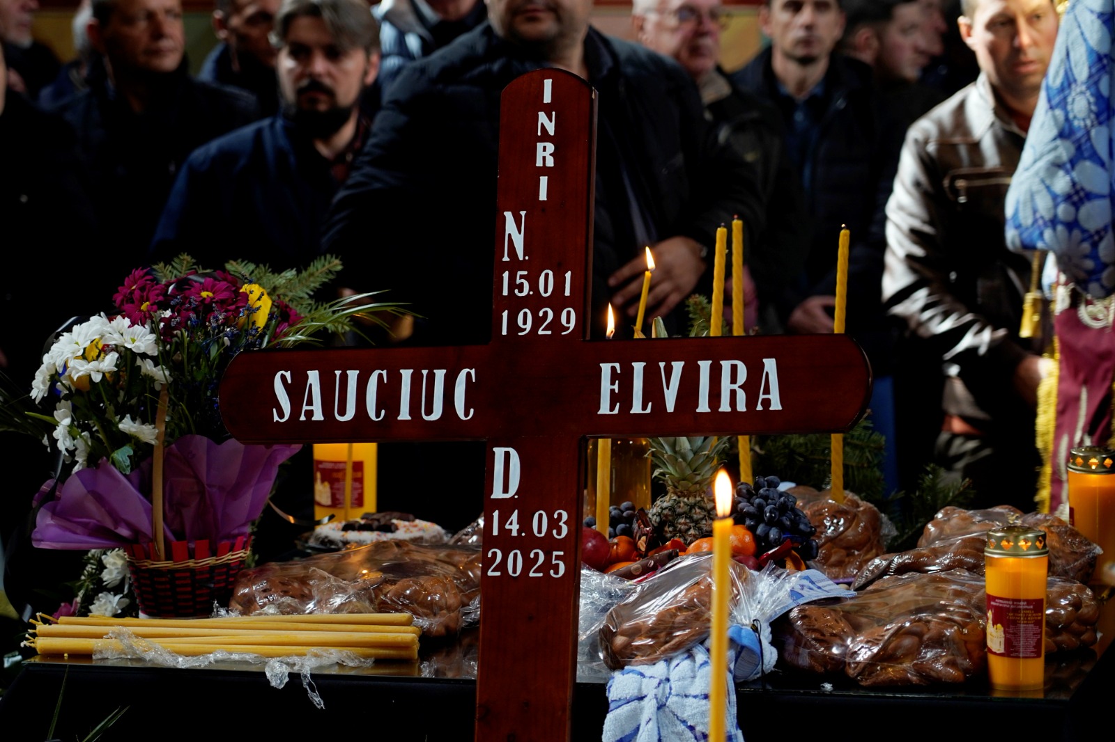 Mama starețului Mănăstirii Neamț, Elvira Sauciuc, a fost înmormântată