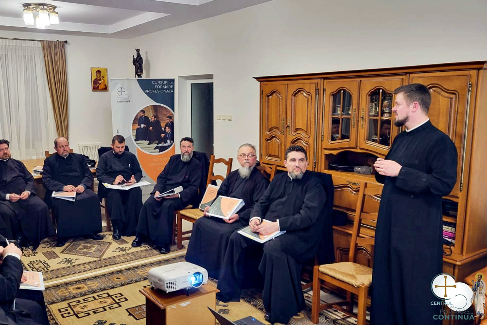 Întâlnirea tutorilor de practică pastorală din cadrul programului de „Însoțire a Tânărului Preot” – Miclăușeni, 16-17 martie 2025