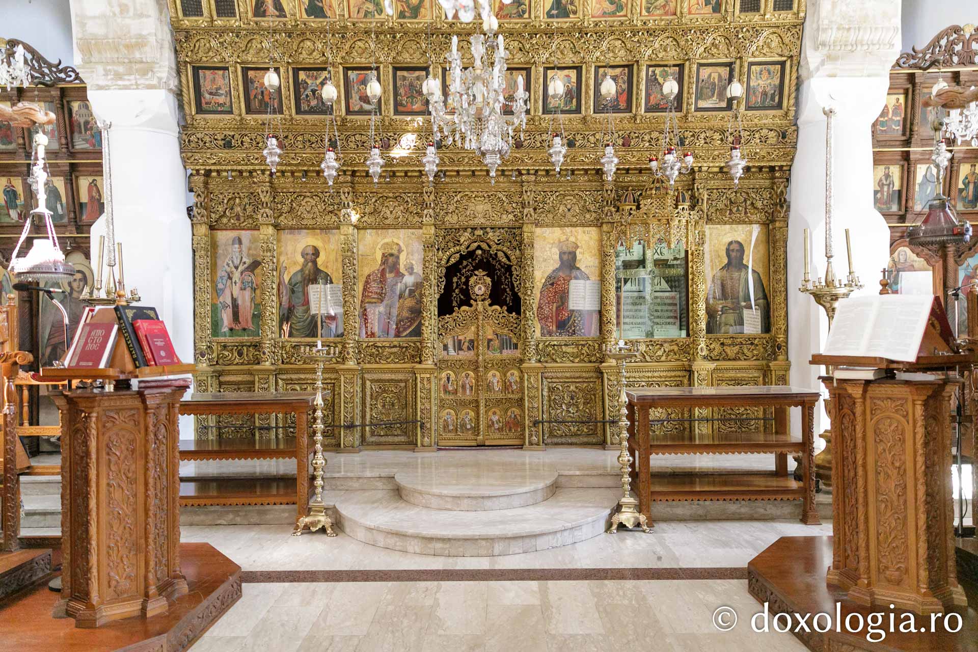 Mănăstirea „Sfânta Cruce” din Omodos, Cipru