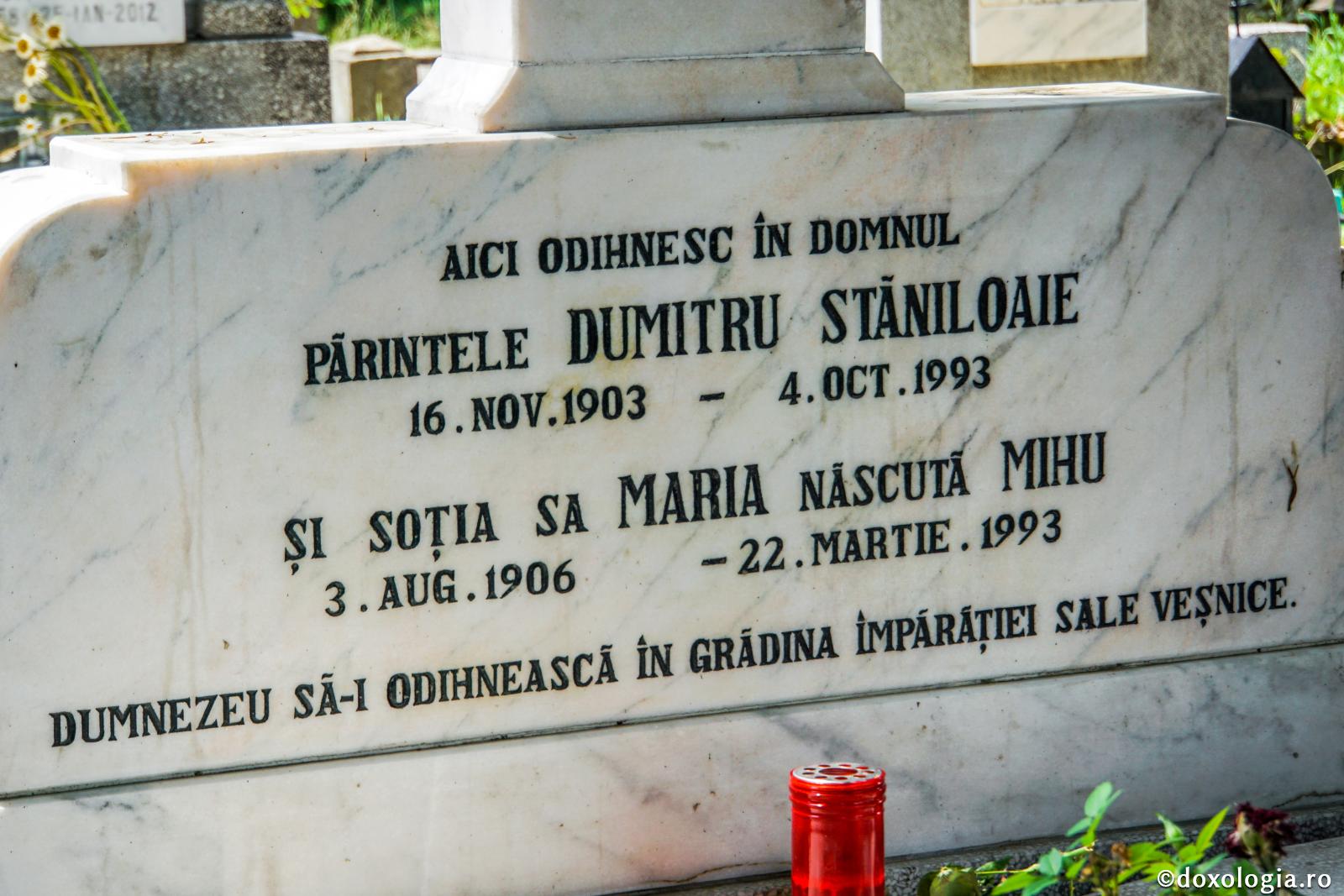 Mormântul Părintelui Dumitru Stăniloae