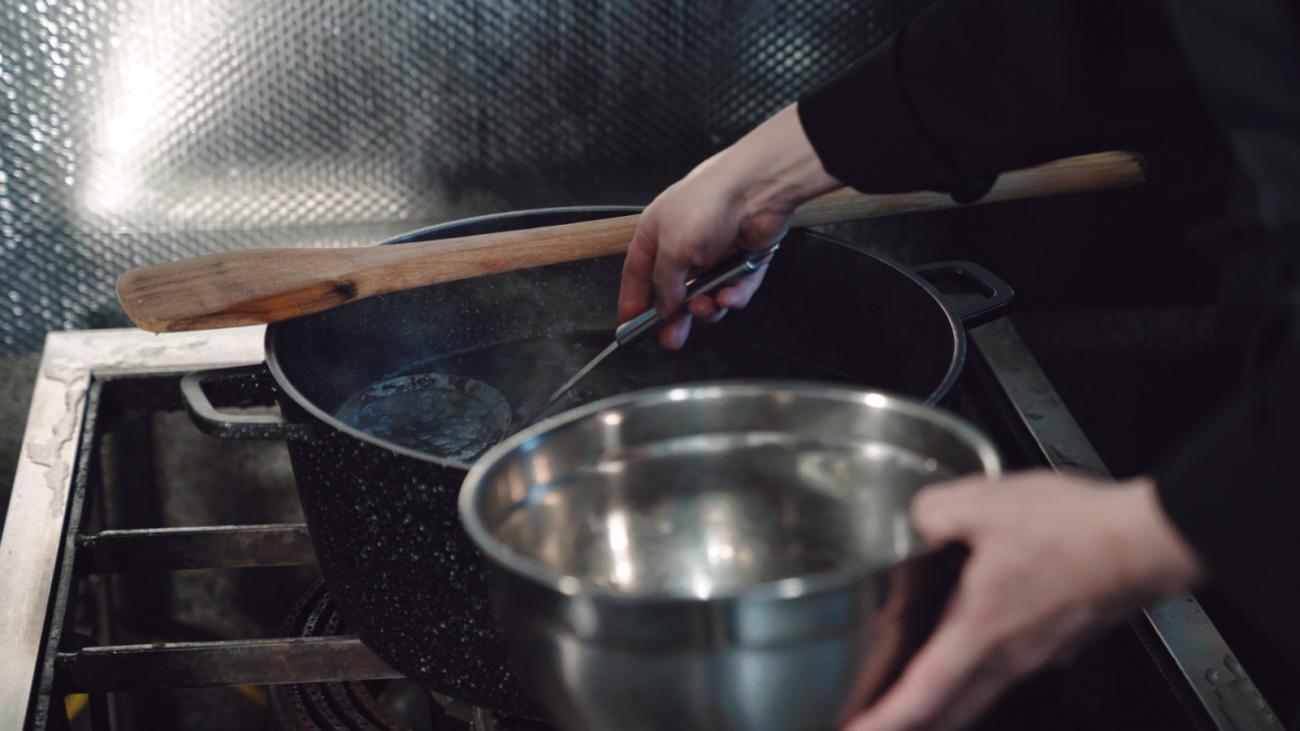 Din bucătăria Sihăstriei, pentru omul din lume: Sfaturi pentru un post sănătos și cu folos de la Părintele Silvan, călugărul-chef