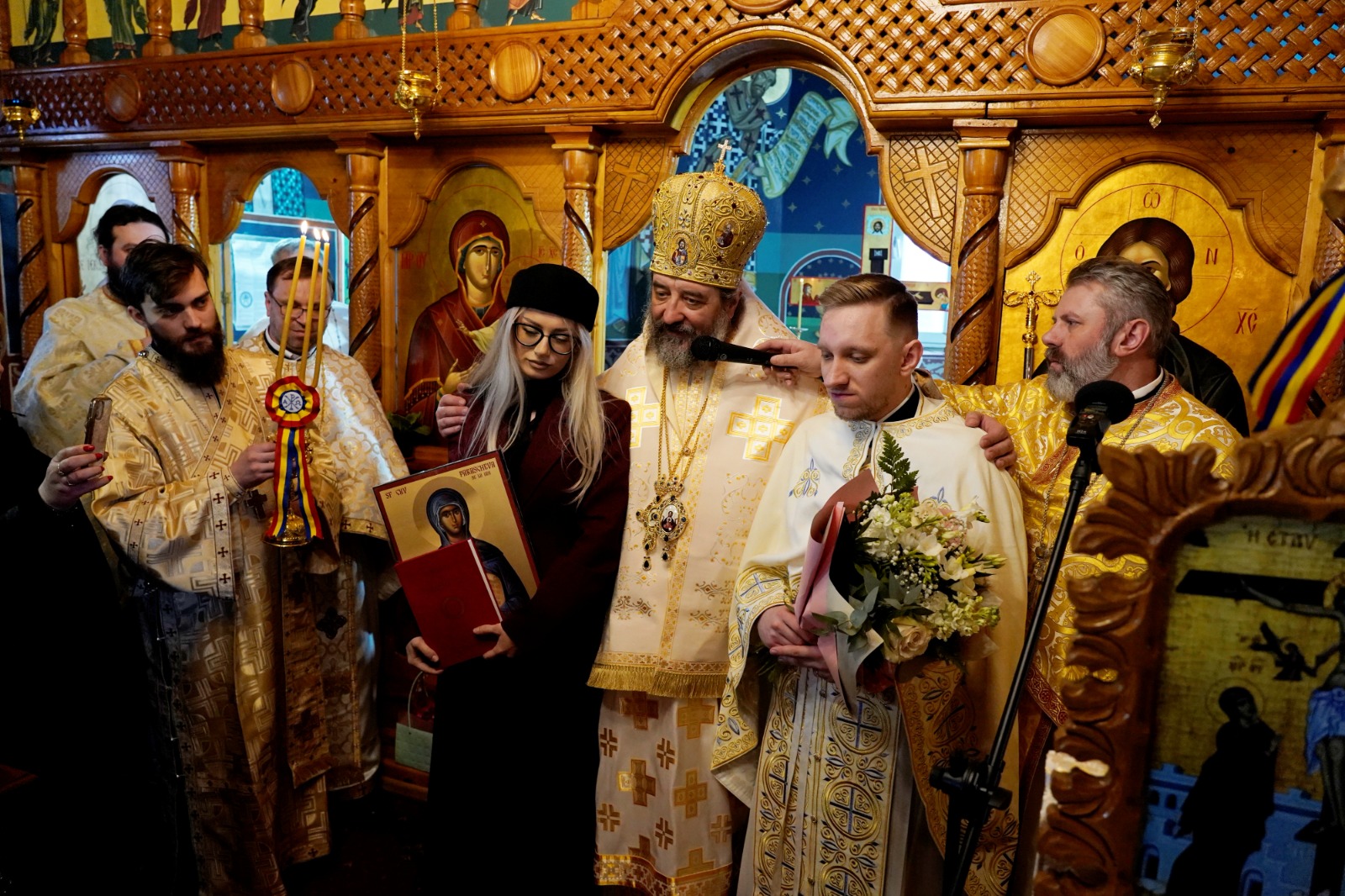 Parohia botoșăneană Manolești Vale are un nou preot paroh