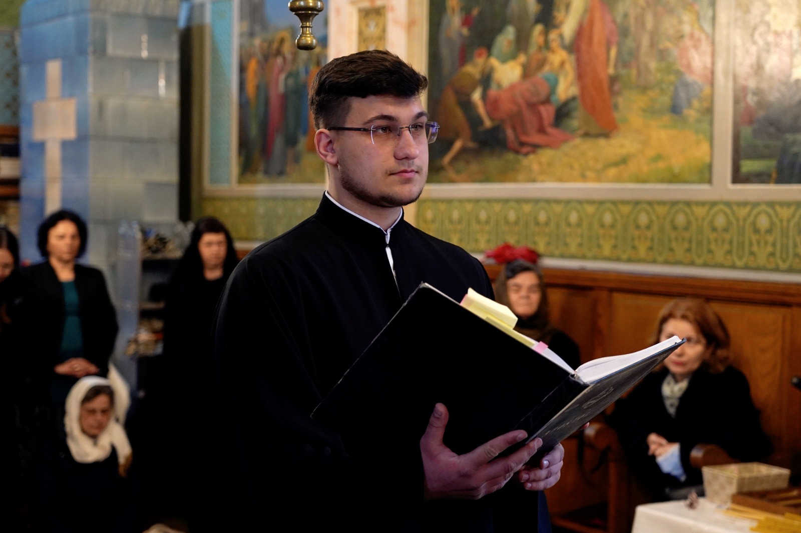 PS Nichifor Botoșăneanul, alături de medicii și pacienții Secției Pașcanu de la Spitalul Clinic de Pneumoftiziologie din Iaşi