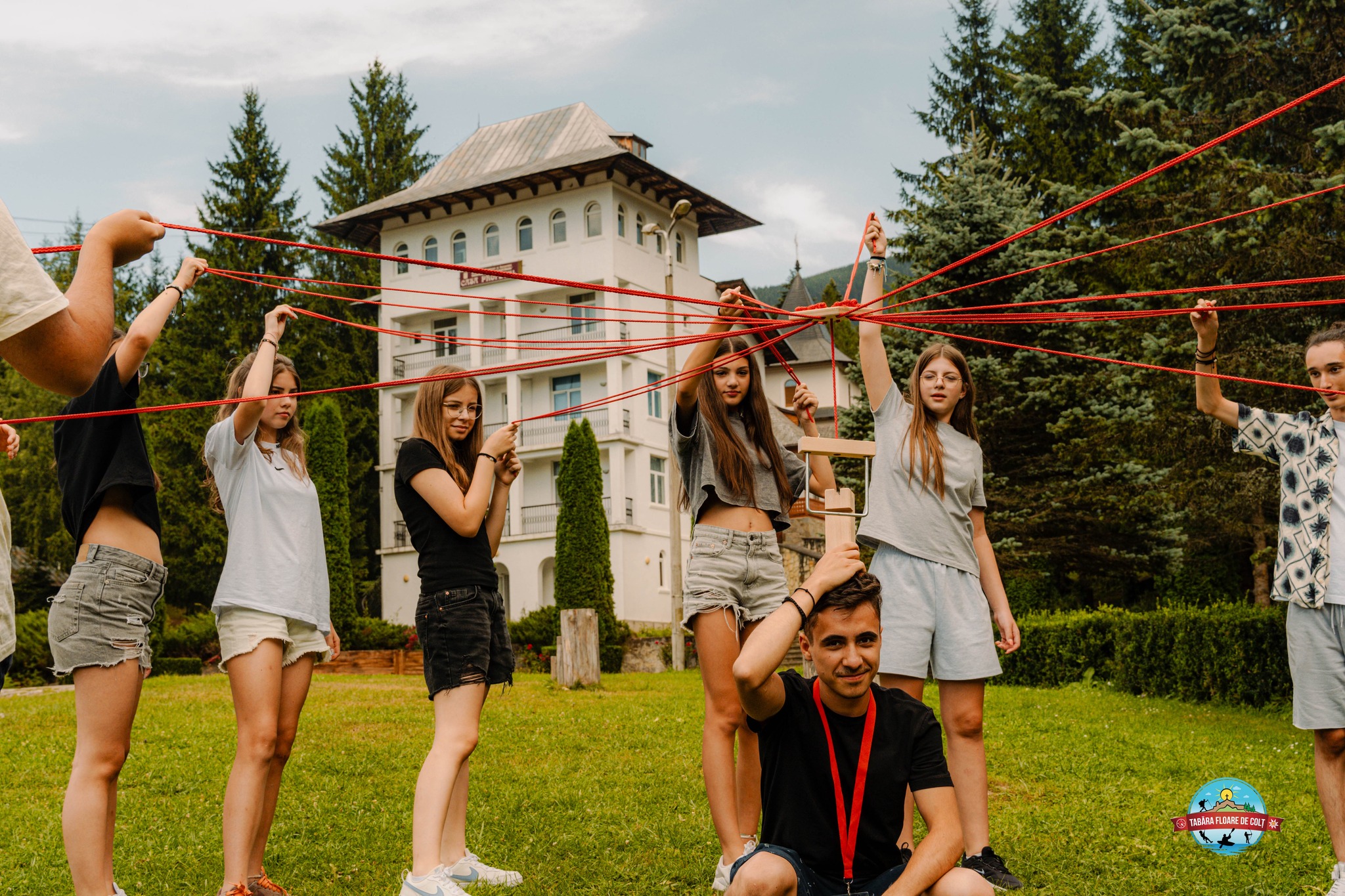 Tabăra „Floare de Colț” din Durău – Neamț recrutează!